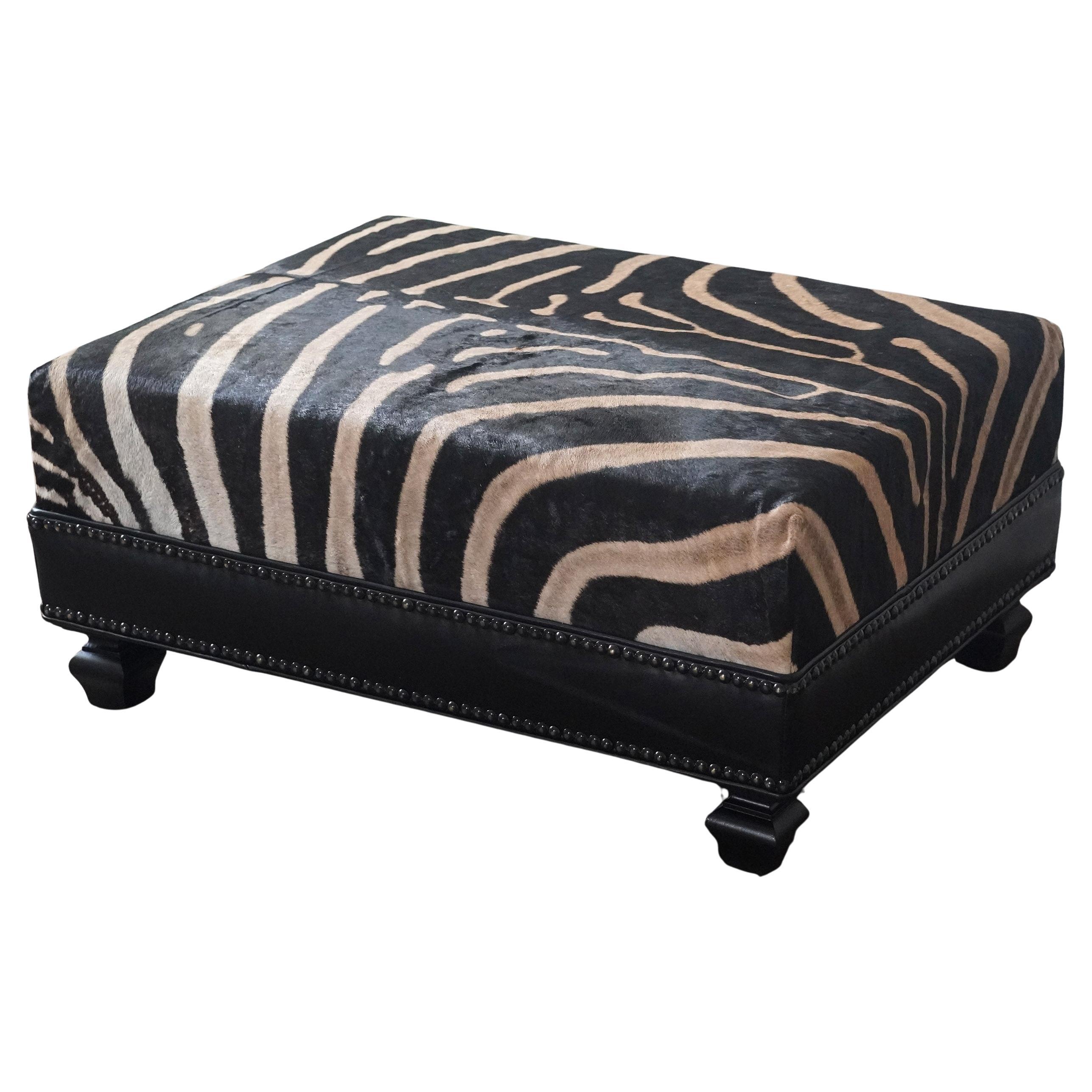 Custom Zebra Rectangular Ottoman Coffee Table, Genuine Zebra Skin Decor Table im Angebot