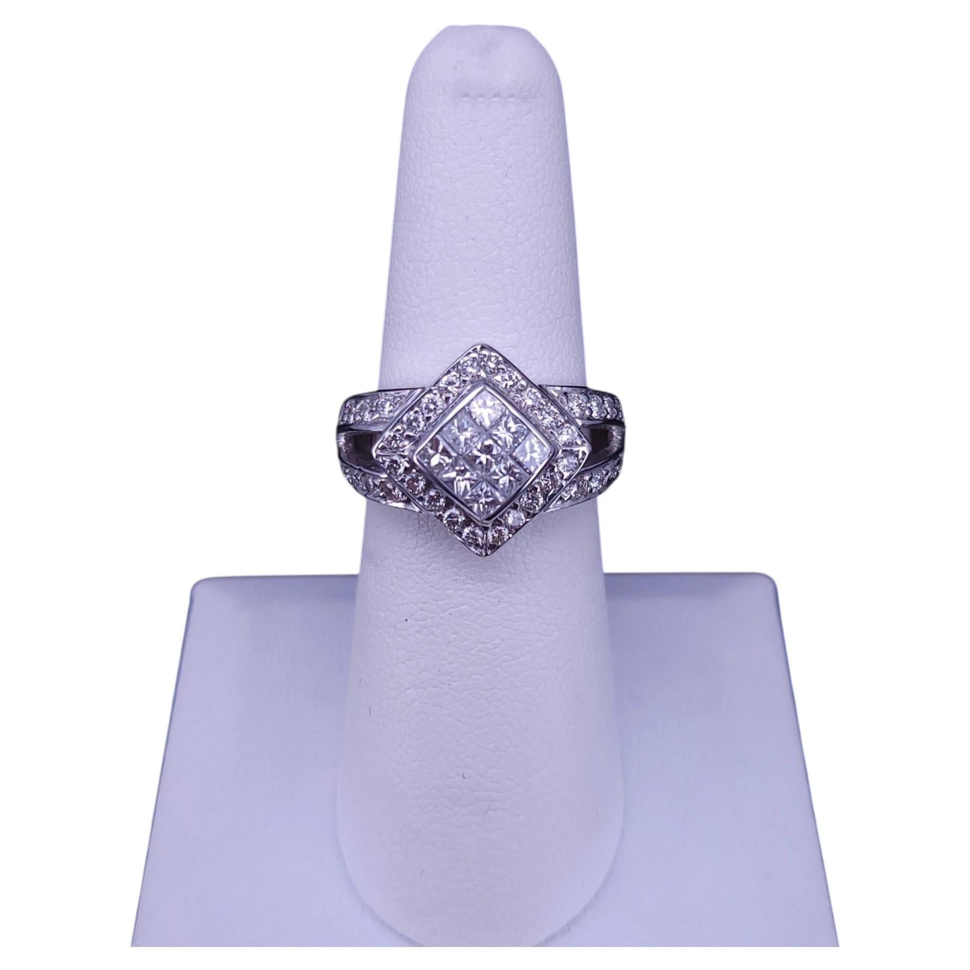 Individueller 2,50ct Diamantring in 18K Weißgold, Größe 6,5, Reinheit VS1 im Angebot