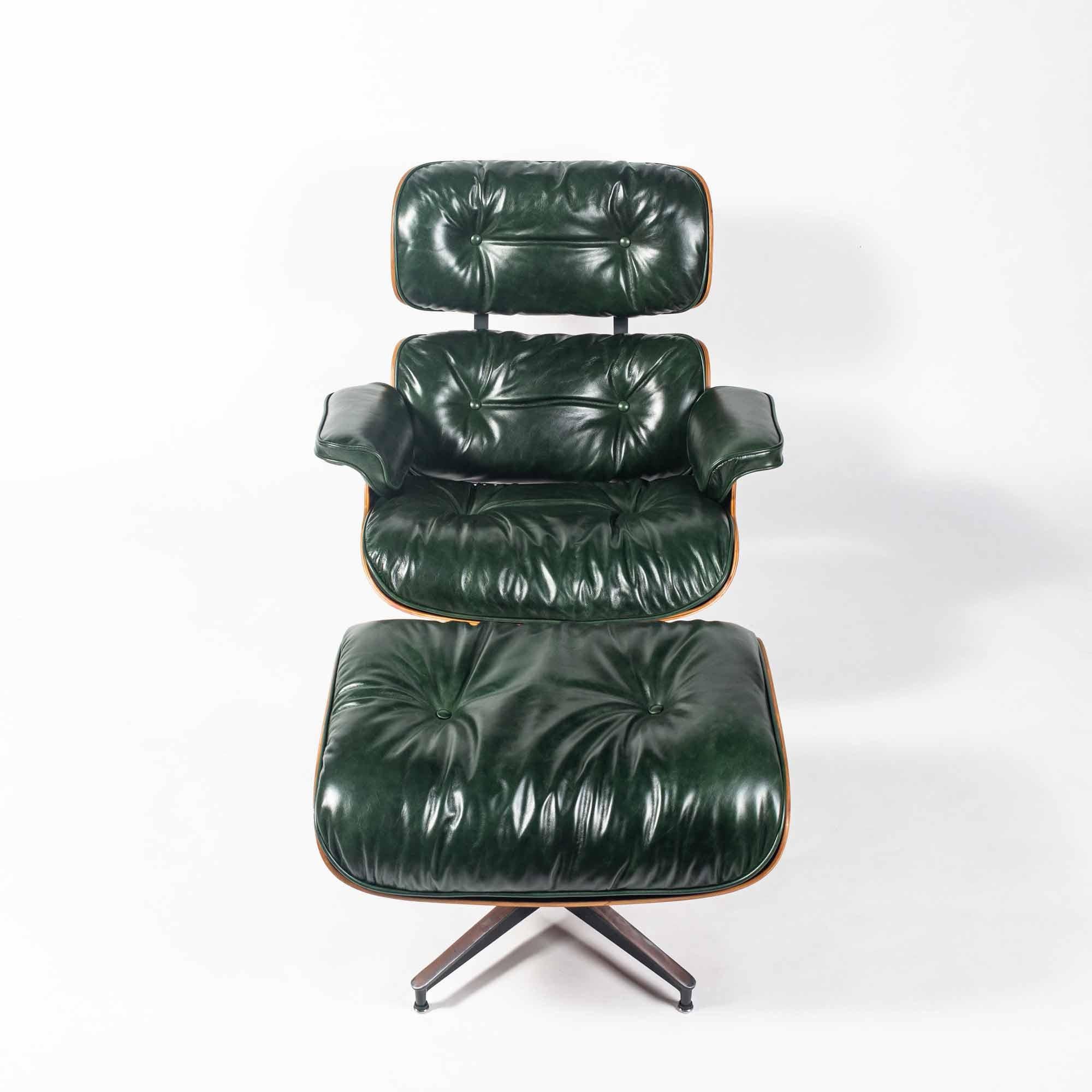 Mid-Century Modern Customed Order, 3rd Gen Eames Lounge Chair in British Racing Green Leather