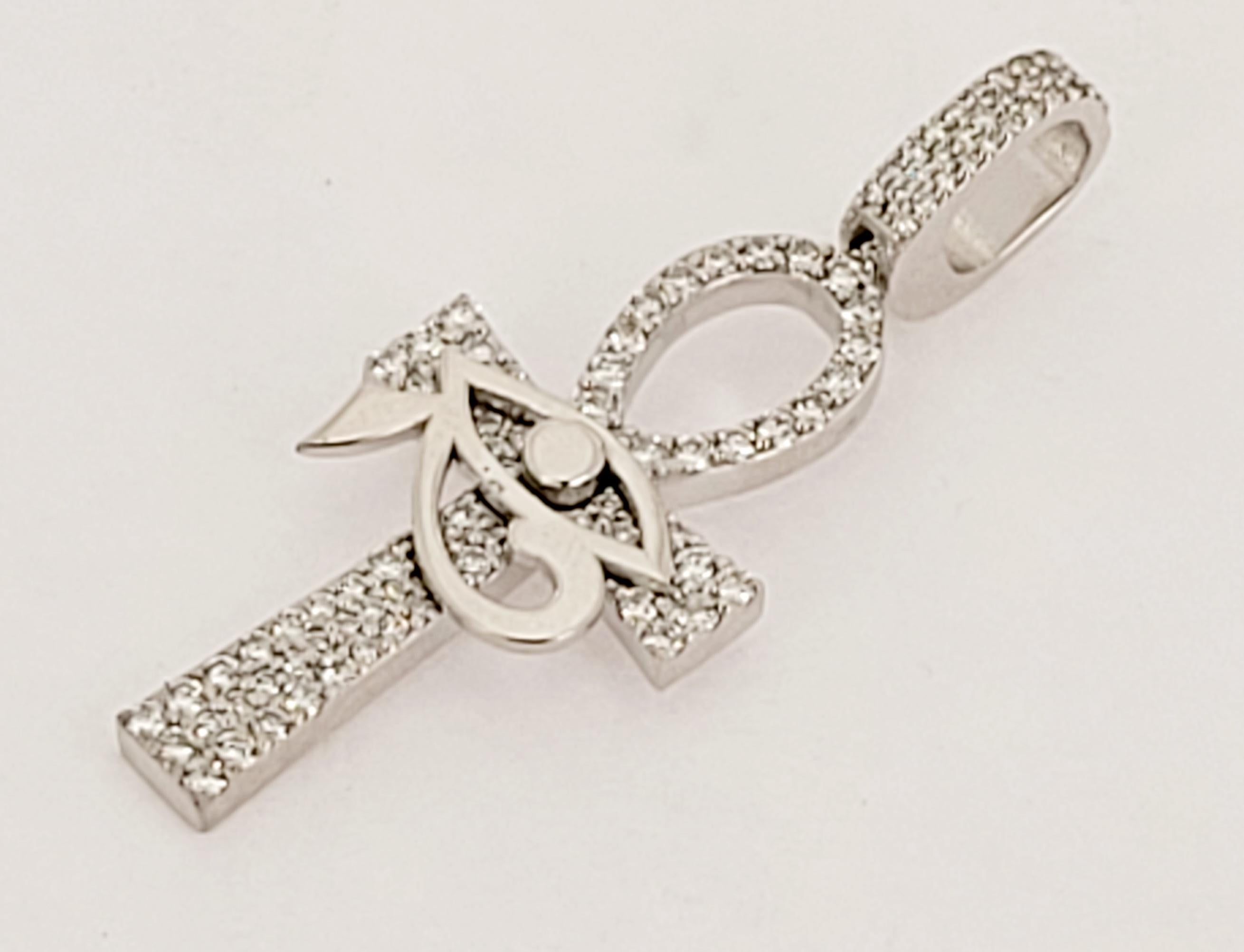 Customer Jewelry pendant in 14K White  Gold with Diamonds 1.00ctw In New Condition For Sale In New York, NY