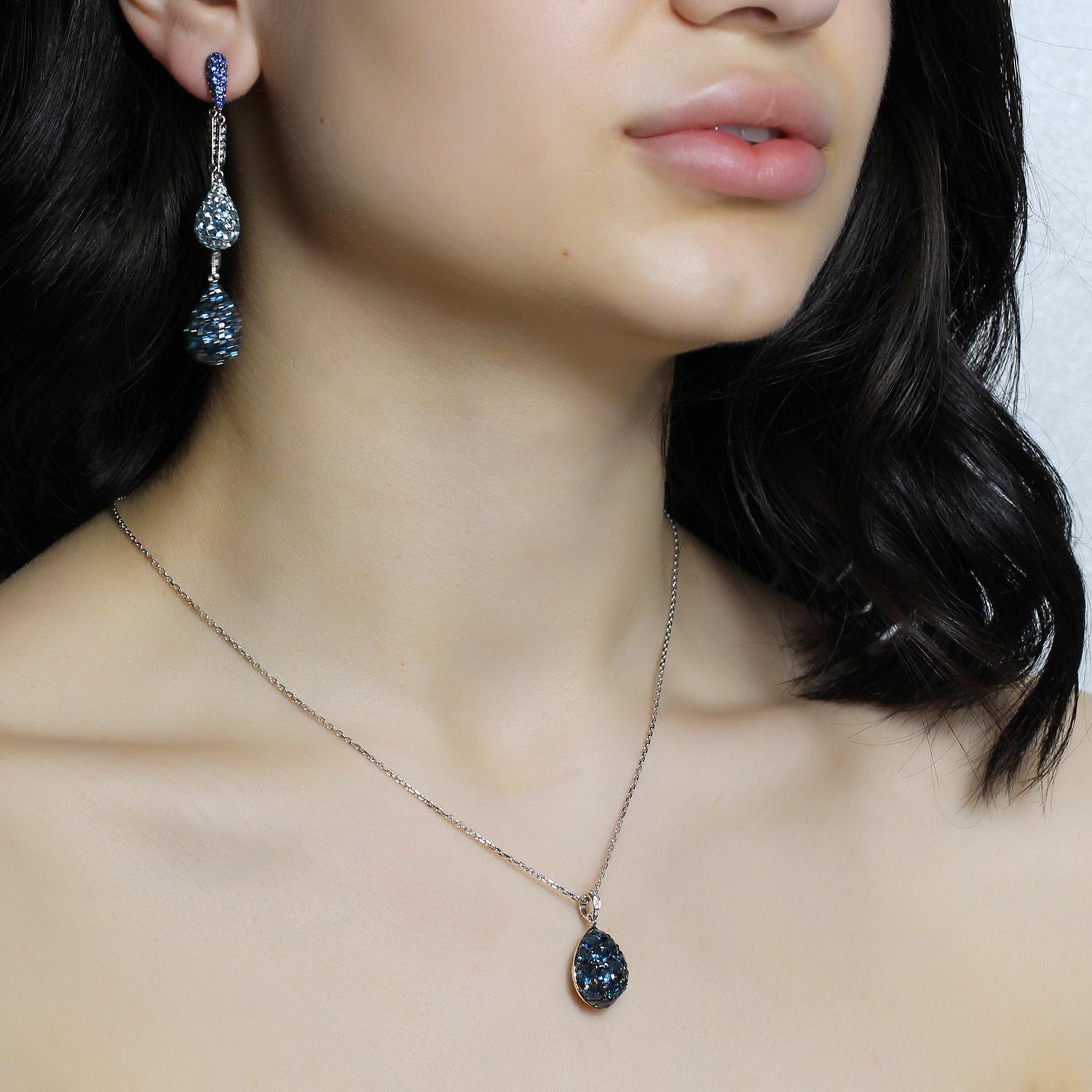 Customisable Natkina Rare Blue 5.14 Carat Topaz Diamond Drop Pendant Necklace In New Condition For Sale In Genève, GE