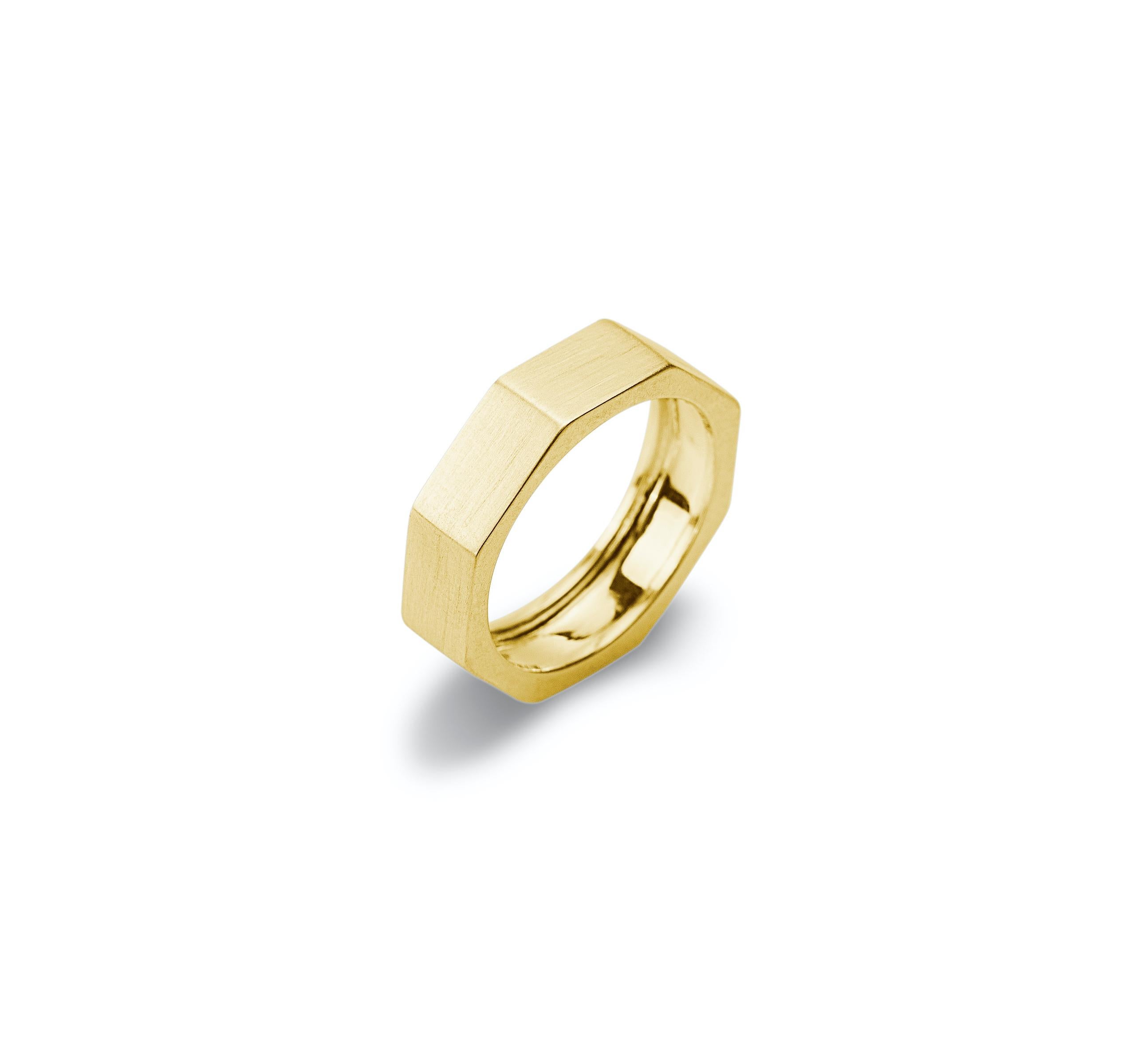 Customizable 14 Karats Yellow Gold Satin Octagon Unisex Deco Style Modern Ring 
This beautiful satin ring is finely handcrafted in yellow gold by expert artisan and slightly hammered to adapt better to the octagonal shape and fit a modern design.