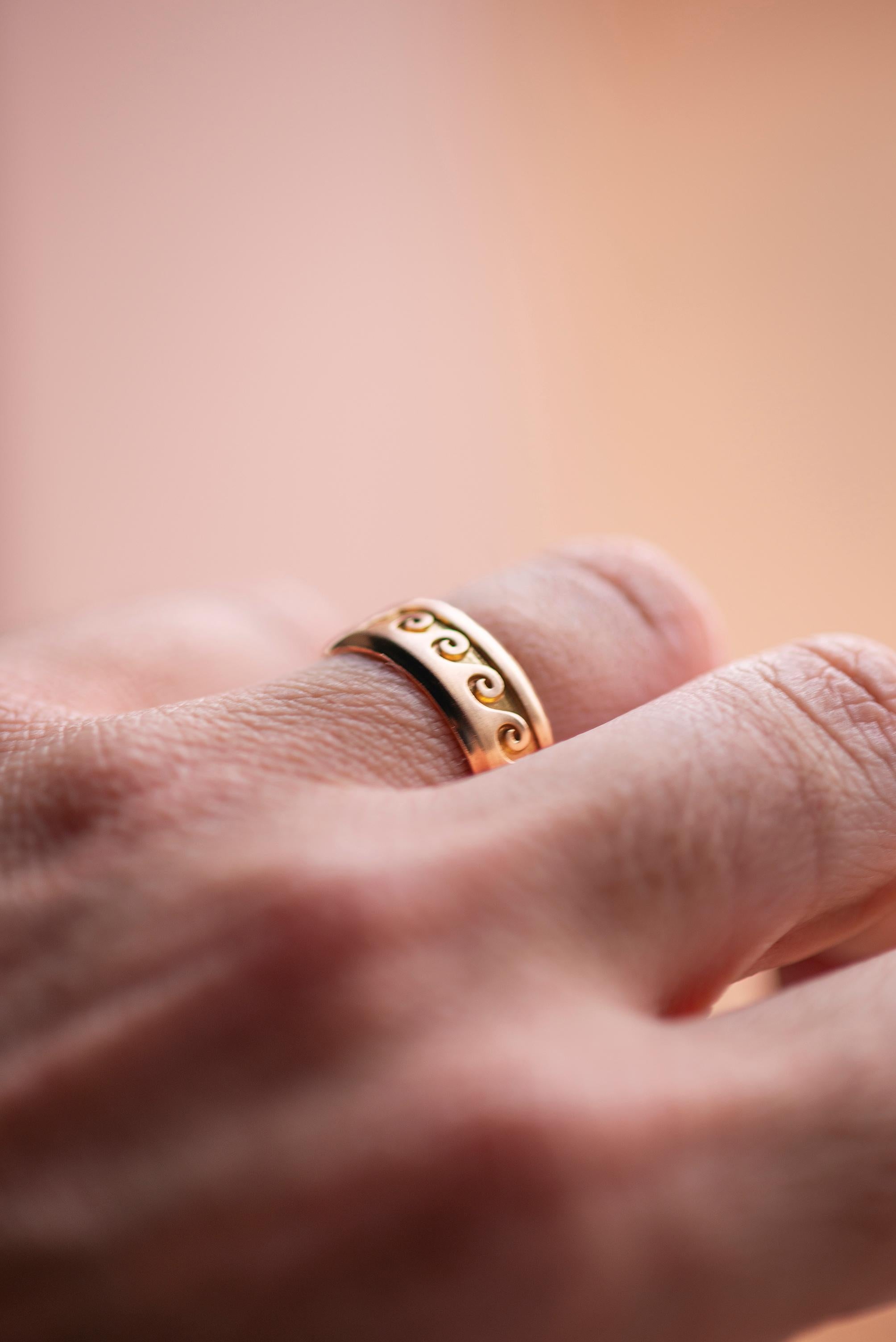Customizable 18 Karat Yellow Gold Wave Unisex Design Engagement Band Ring For Sale 5