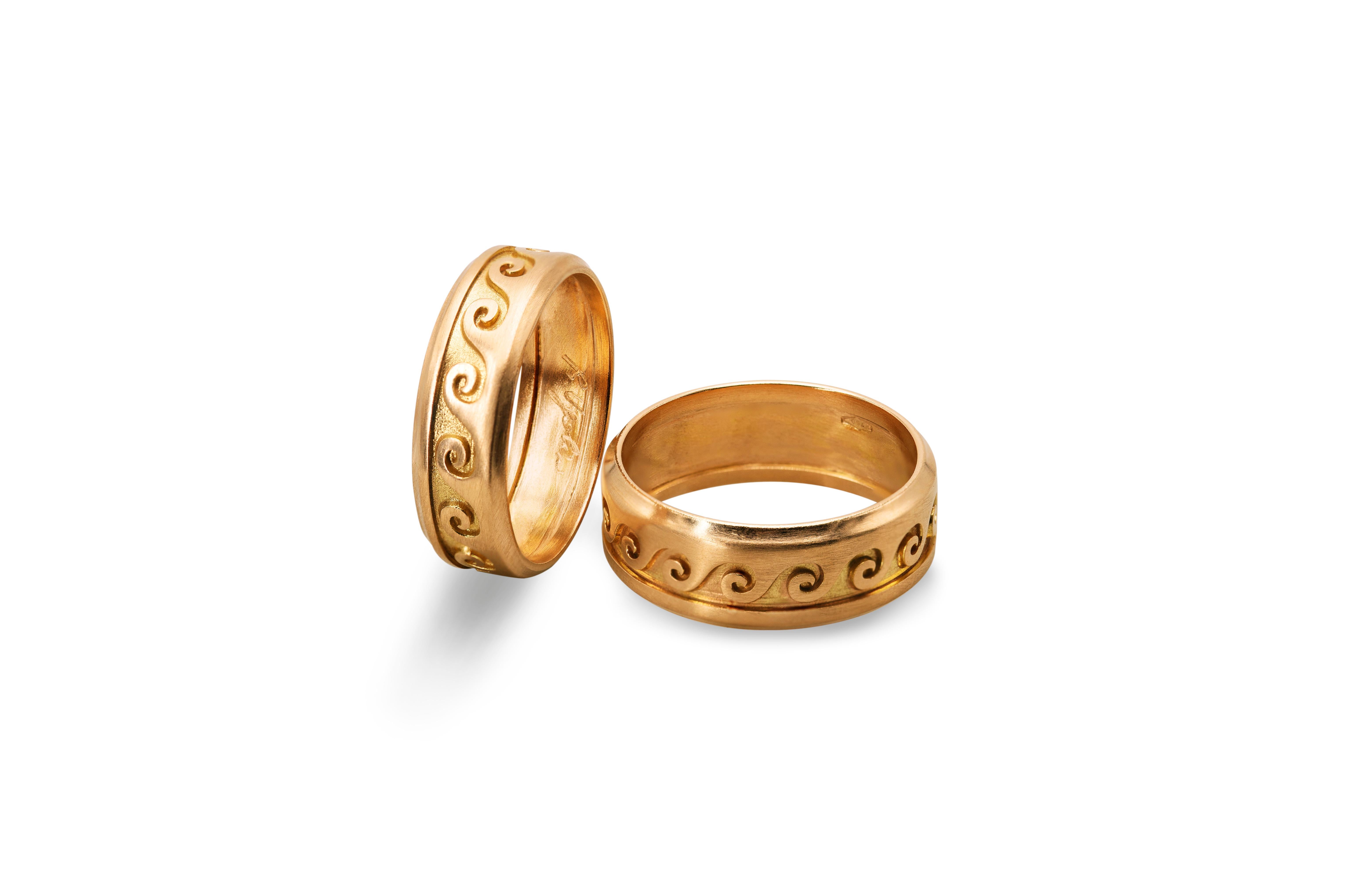Customizable 18 Karat Yellow Gold Wave Unisex Design Engagement Band Ring For Sale 1