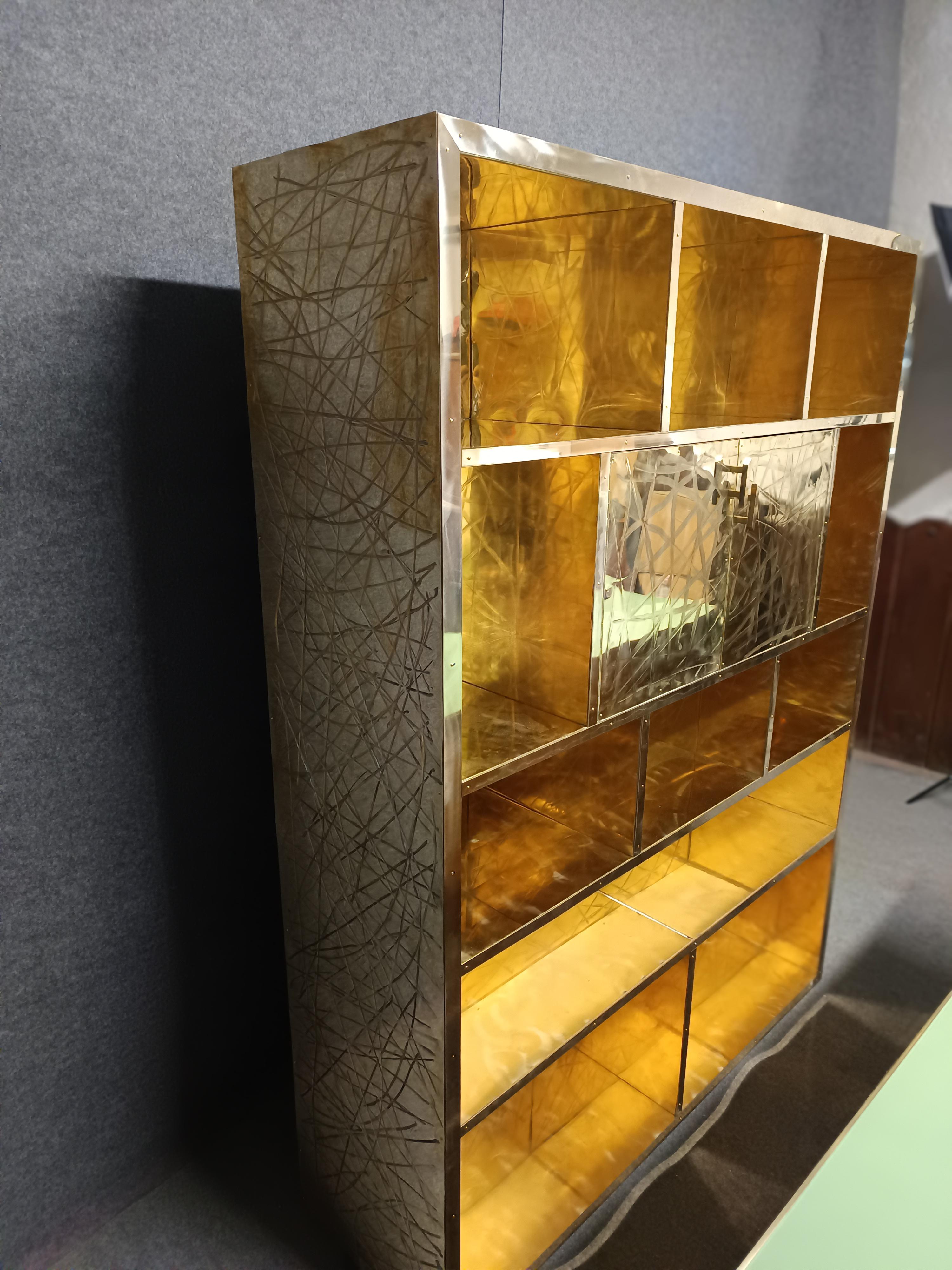 Brass kitchen pantry bar customizable studio A justfurnituress available in vendita 9