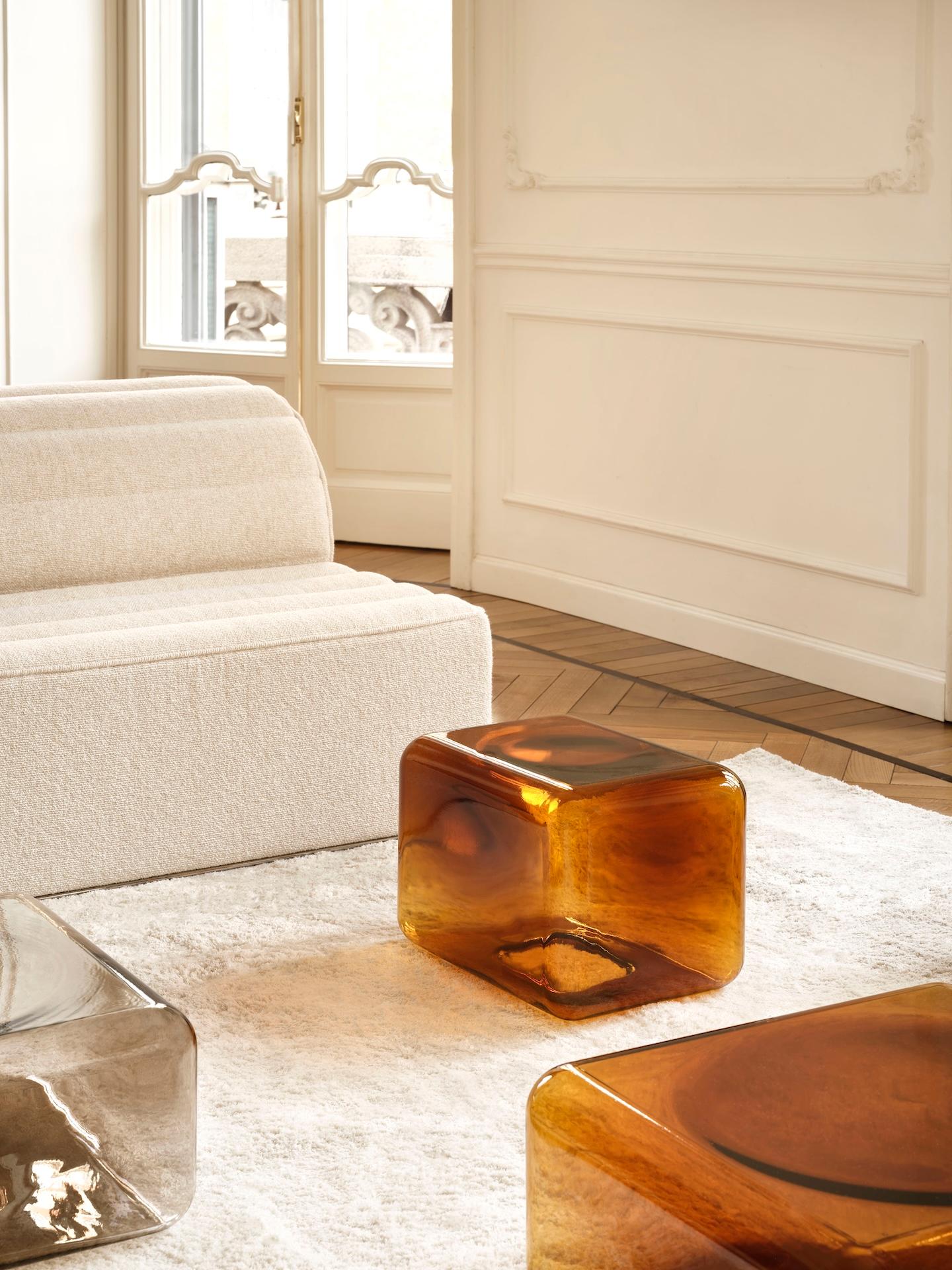 Table personnalisable Acerbis LOKUM en verre ambré de Sabine Marcelis en vente 6