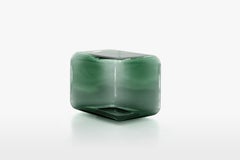 Tavolo in vetro personalizzabile Acerbis LOKUM Petrol Green di Sabine Marcelis