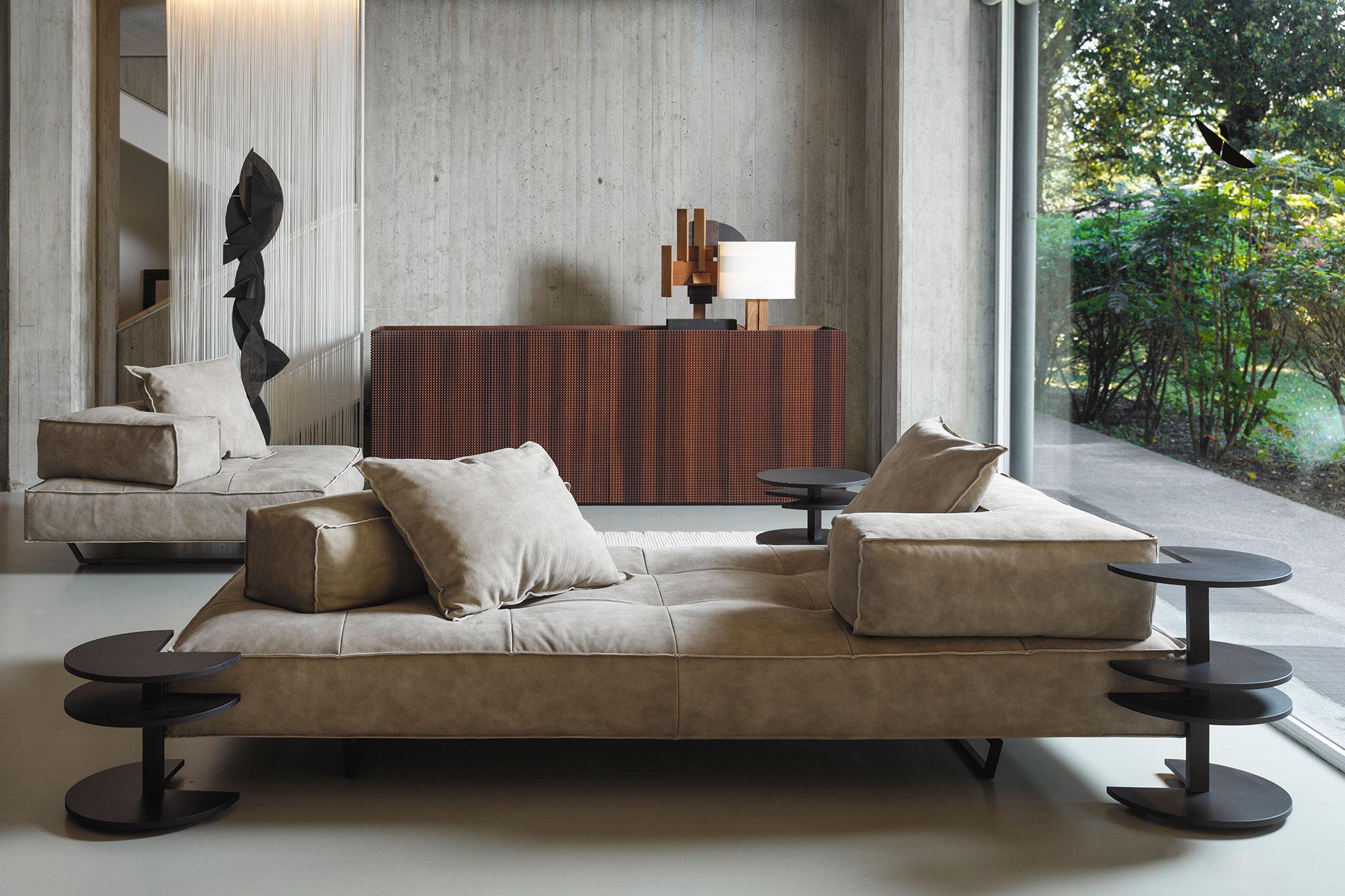 Customizable Albedo M1 Modular Sofa by MA DESIGN In New Condition For Sale In New York, NY