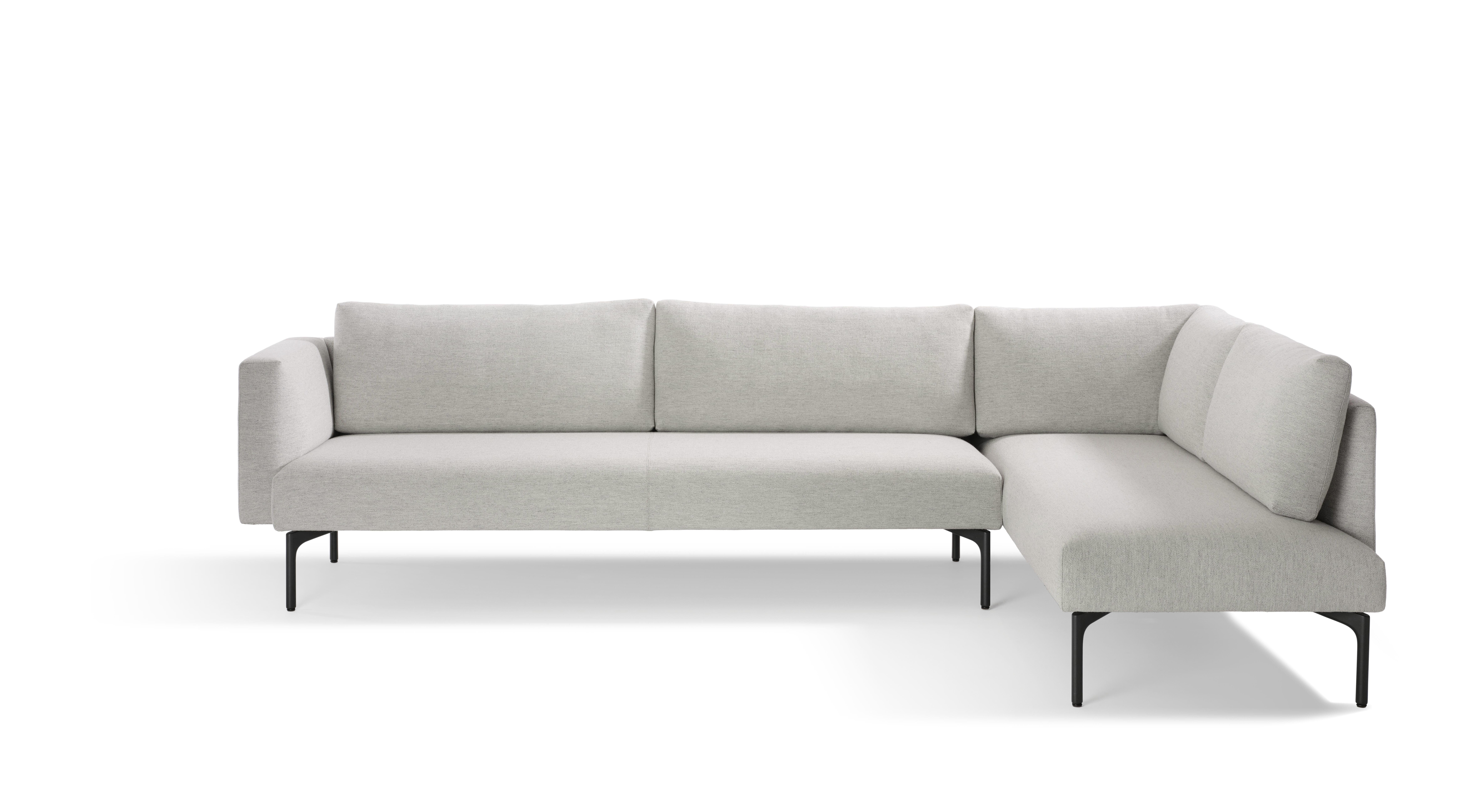 Customizable Arris Sofa by Artifort Design Group For Sale 3