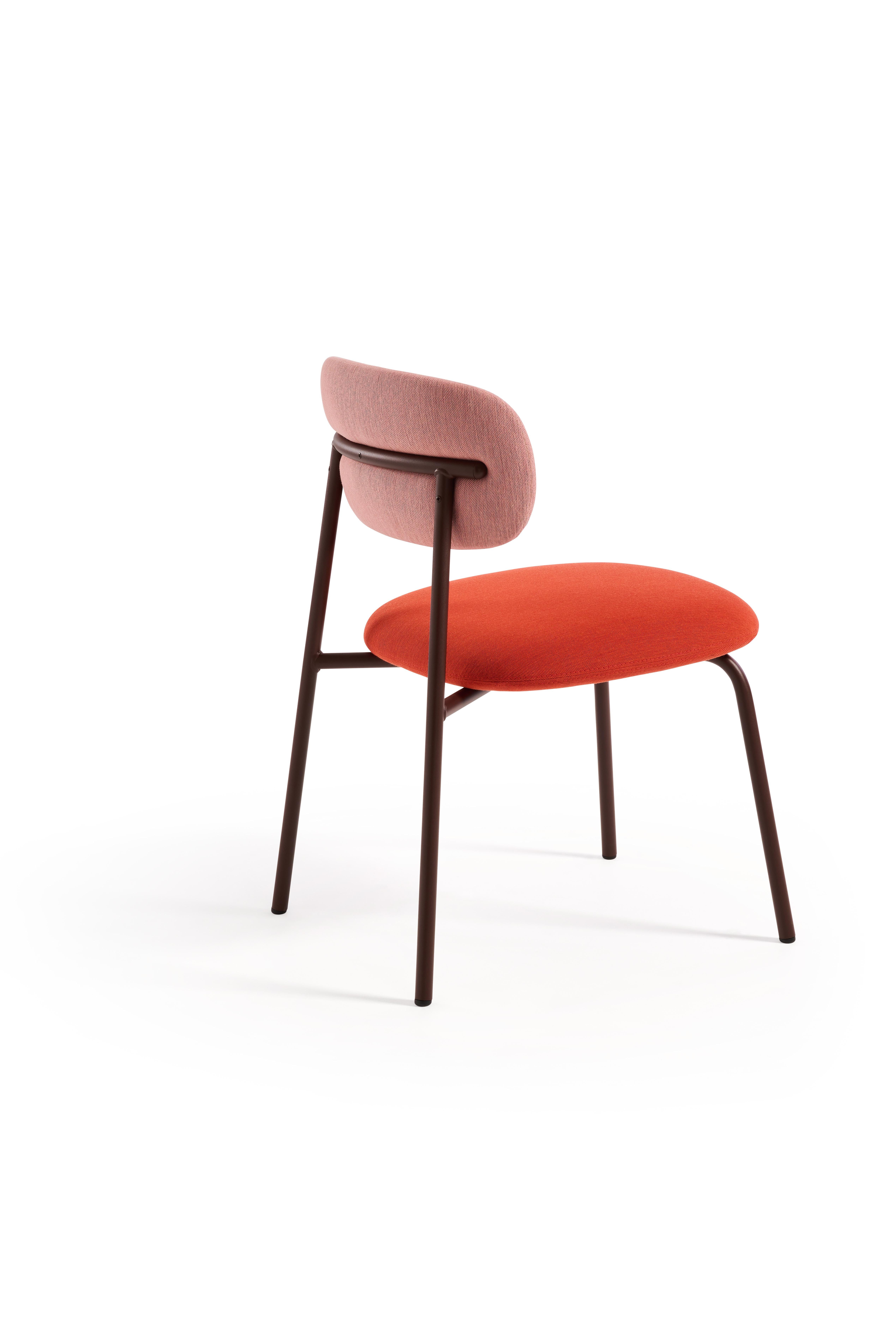 Dutch Customizable Artifort Aloa Chair Designed by Khodi Feiz  For Sale