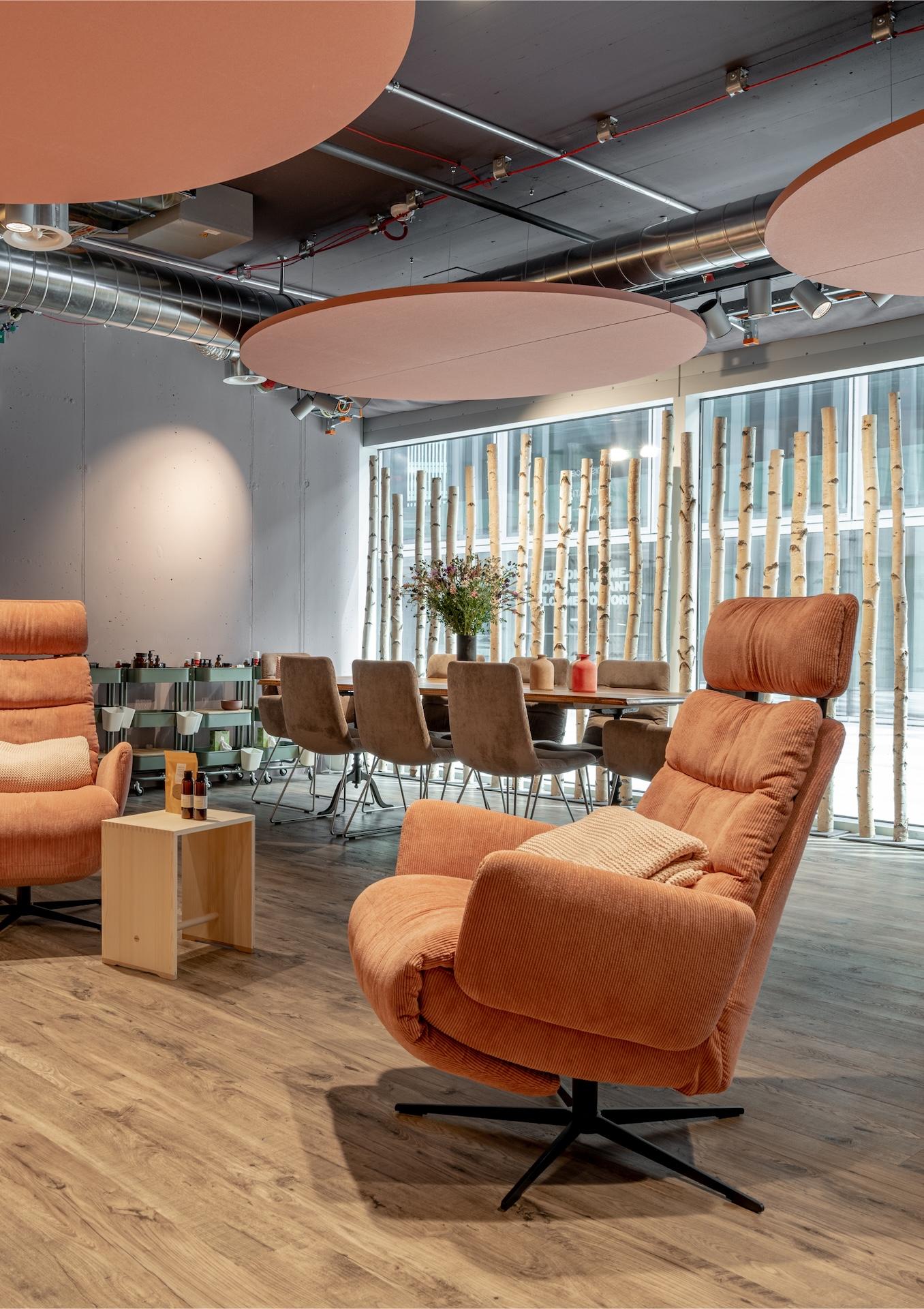 Fauteuil relax pivotant Arva personnalisable par KFF en vente 6