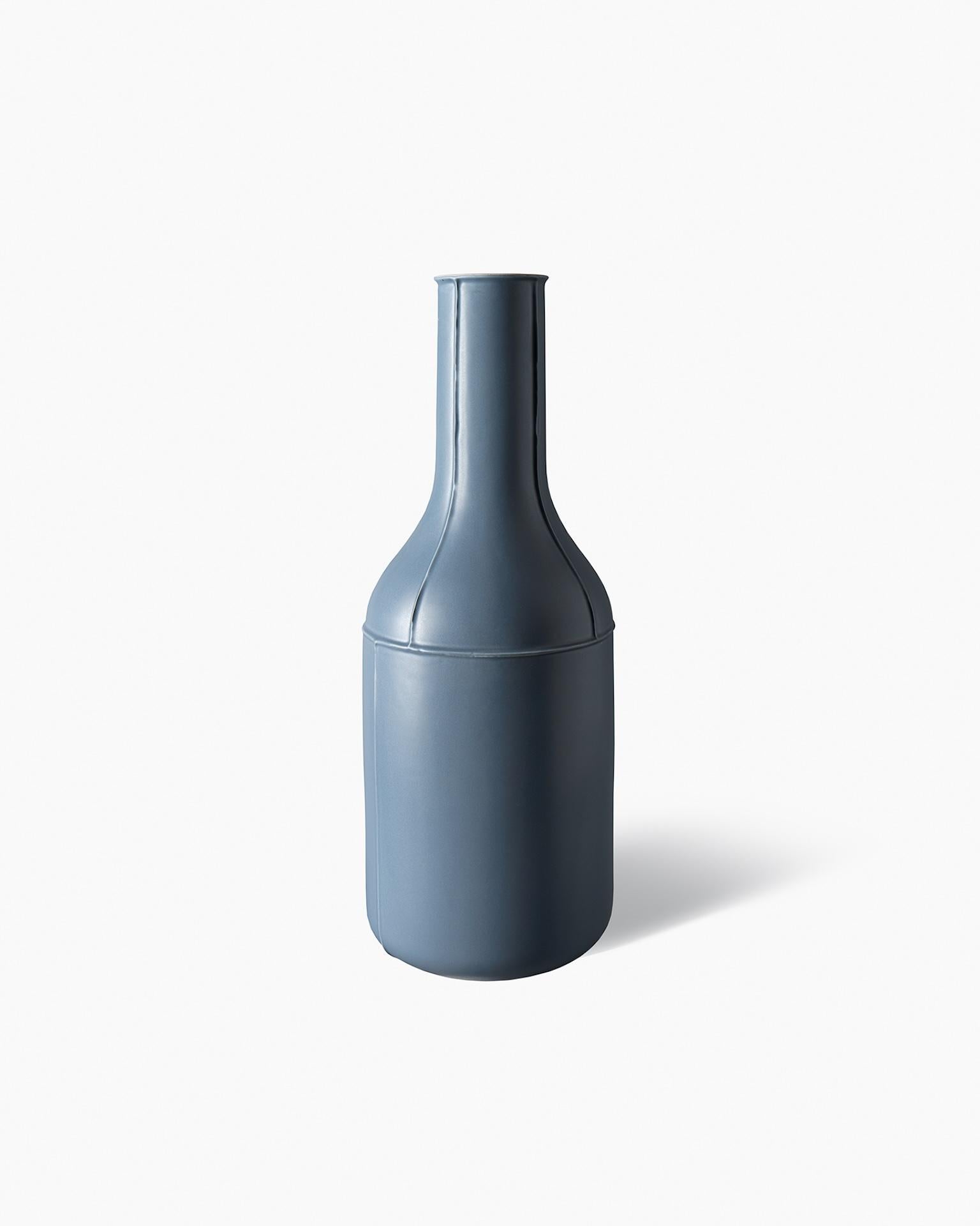Anpassbare Bittosi Nähte und Kanister Vaso von Benjamin Hubert im Angebot 12