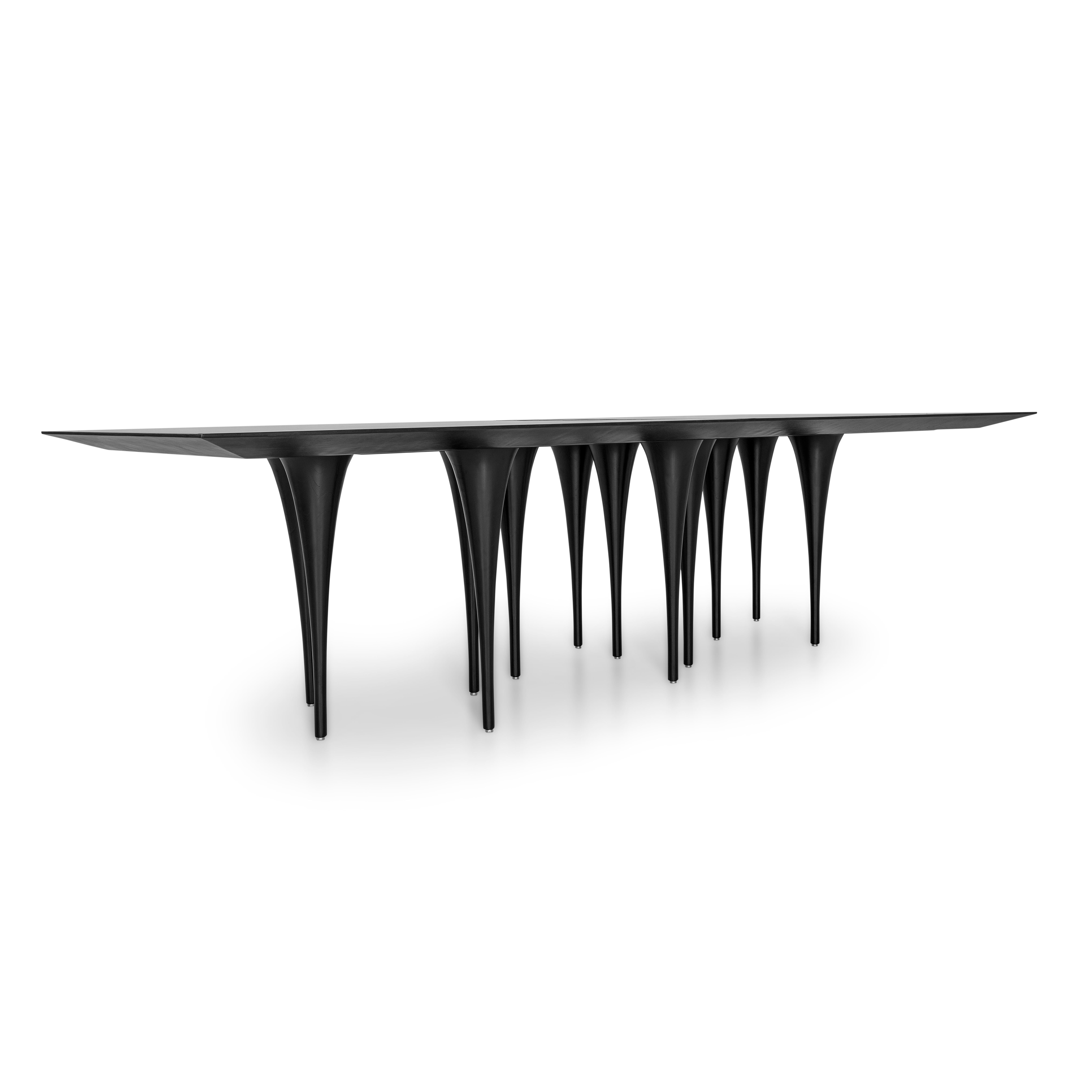 Brésilien Table de salle à manger personnalisable en Oak Oak 110 pouces avec base sculpturale - Pin Line en vente
