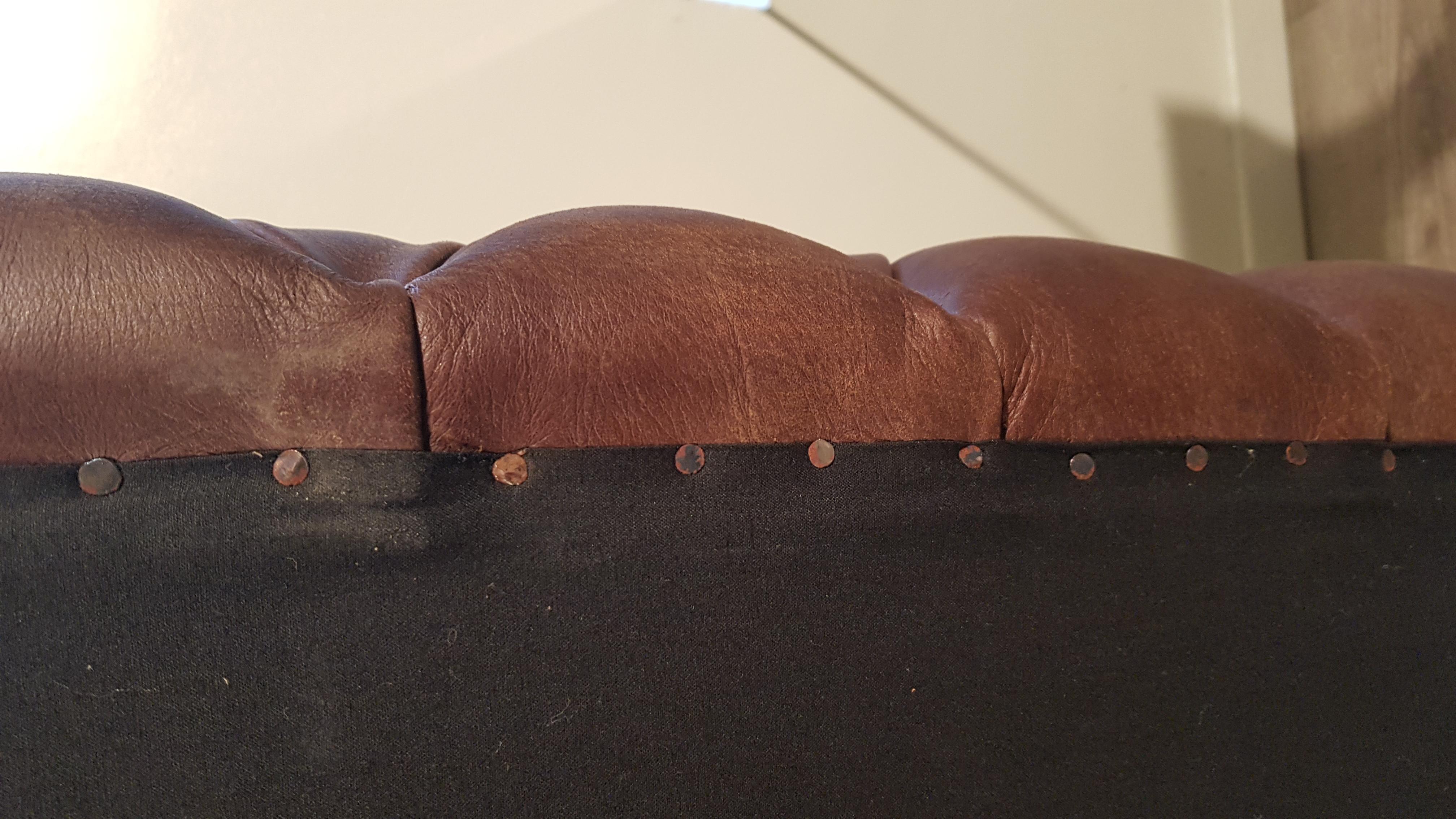 Customizable Brown Leather Capitonné Pouf Available in Other Colors Shape Size 3