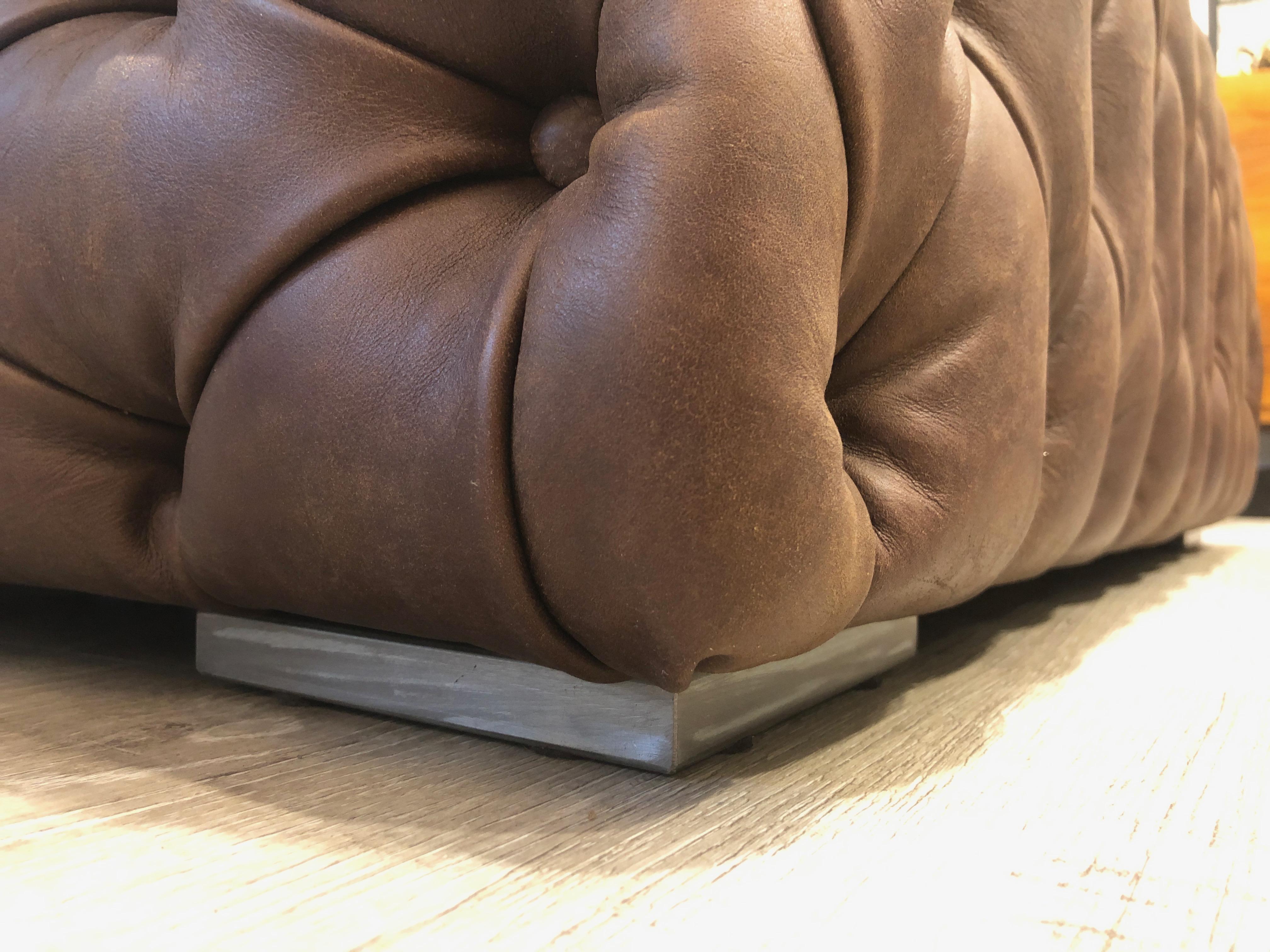 Customizable Brown Leather Capitonné Pouf Available in other colors shape size 

This pouf is part of the new collection of customizable Poufs and furniture by Pescetta. An artisanal collection entirely made in Italy.
Depending on the size and