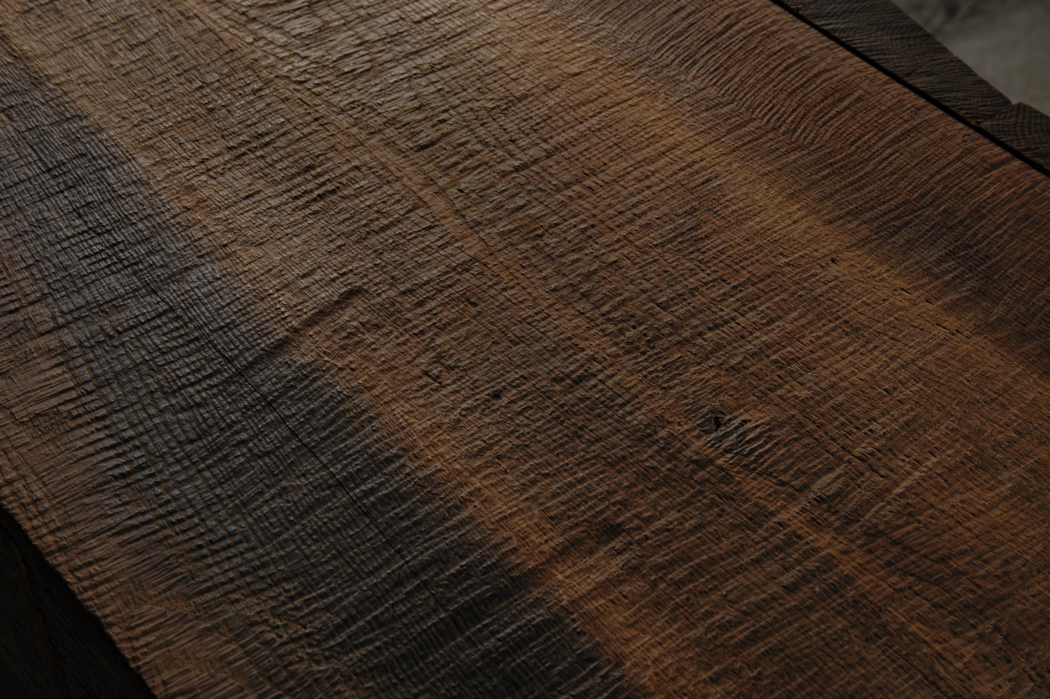 Armoire personnalisable, en bois d'Oak Wood Wood sculpté, Brown, motif en losange en vente 3