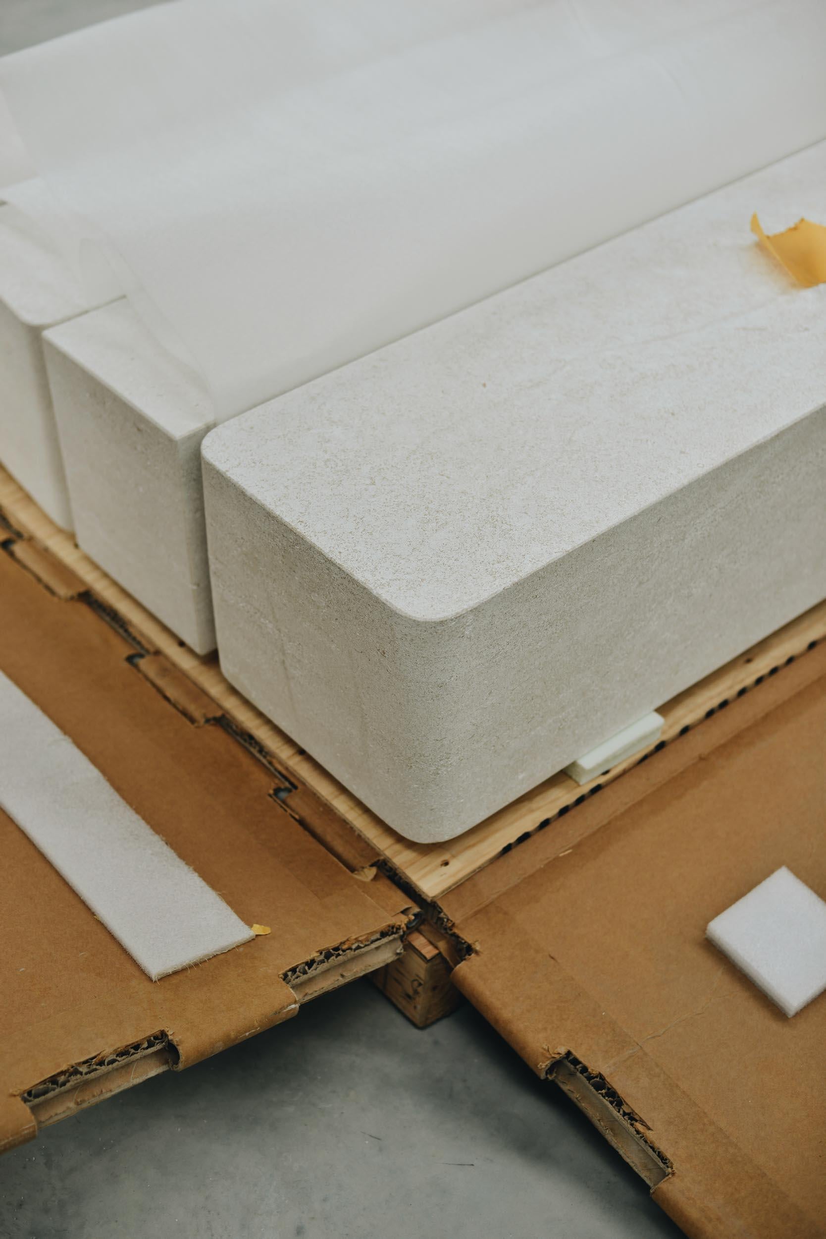 Customizable Coffee Table 'Kit Kat' Made of Limestone, by DenHolm In New Condition In Paris, FR