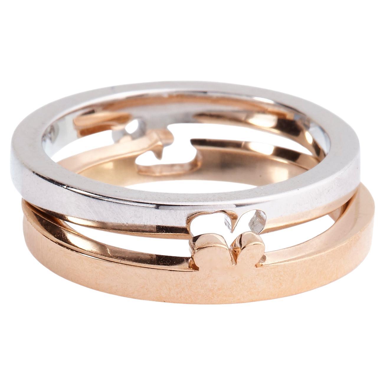 Bespoke 18k Gold Wedding Ring with Custom Interlocking Initials Personalized For Sale
