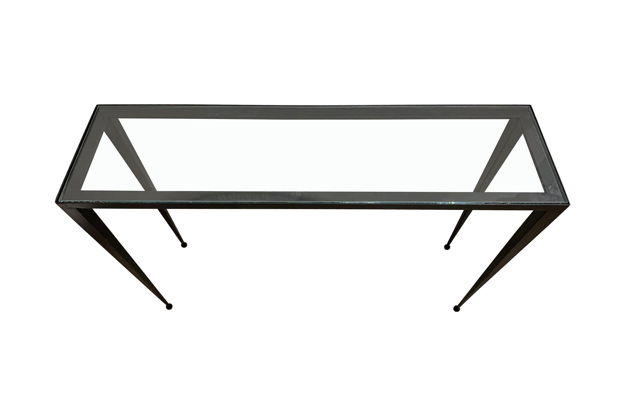 Hand-Crafted Modern Pavia Glass Console with Natural Steel Legs by Ercole Home For Sale