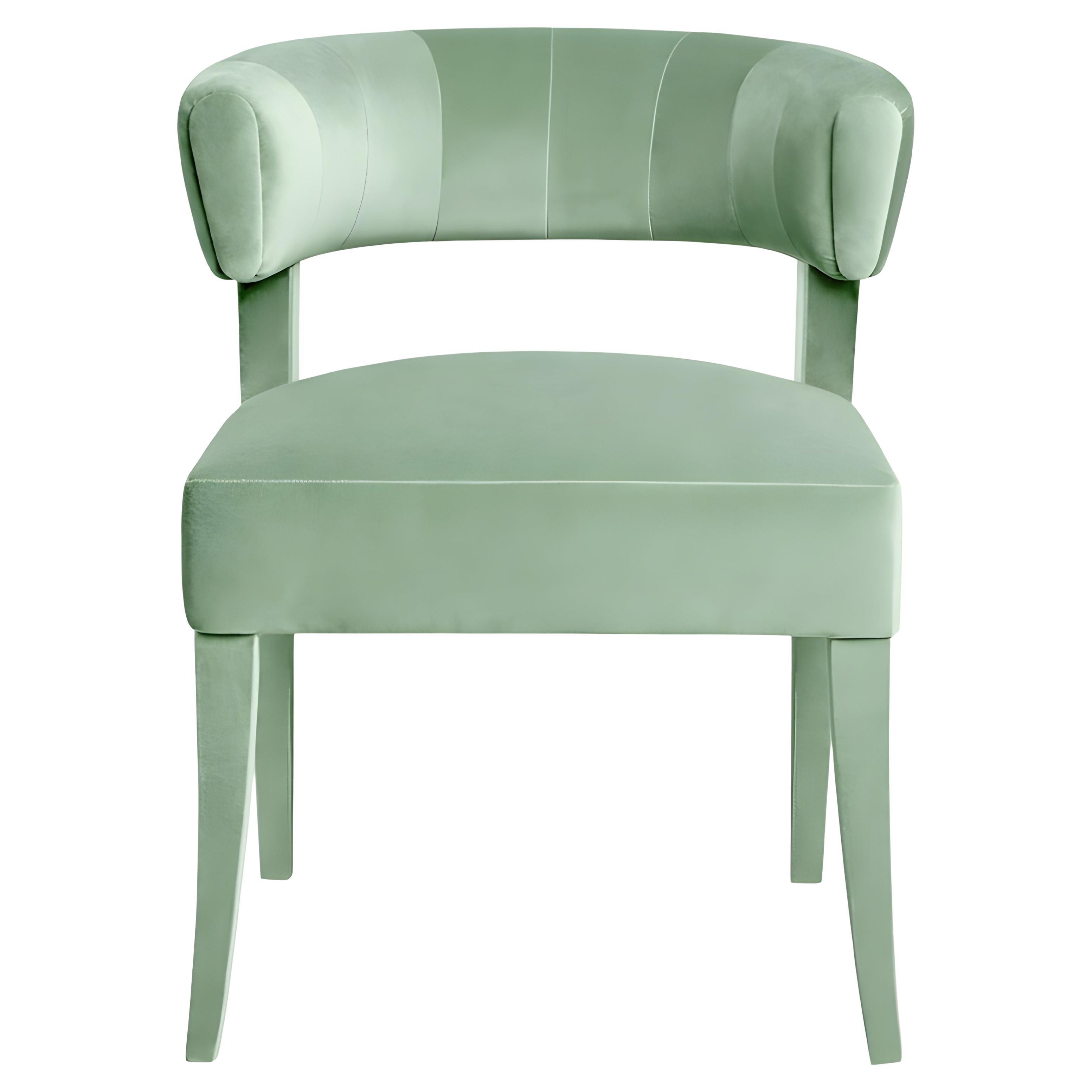 Chaise designer personnalisable avec dossier incurvé et design ergonomique
