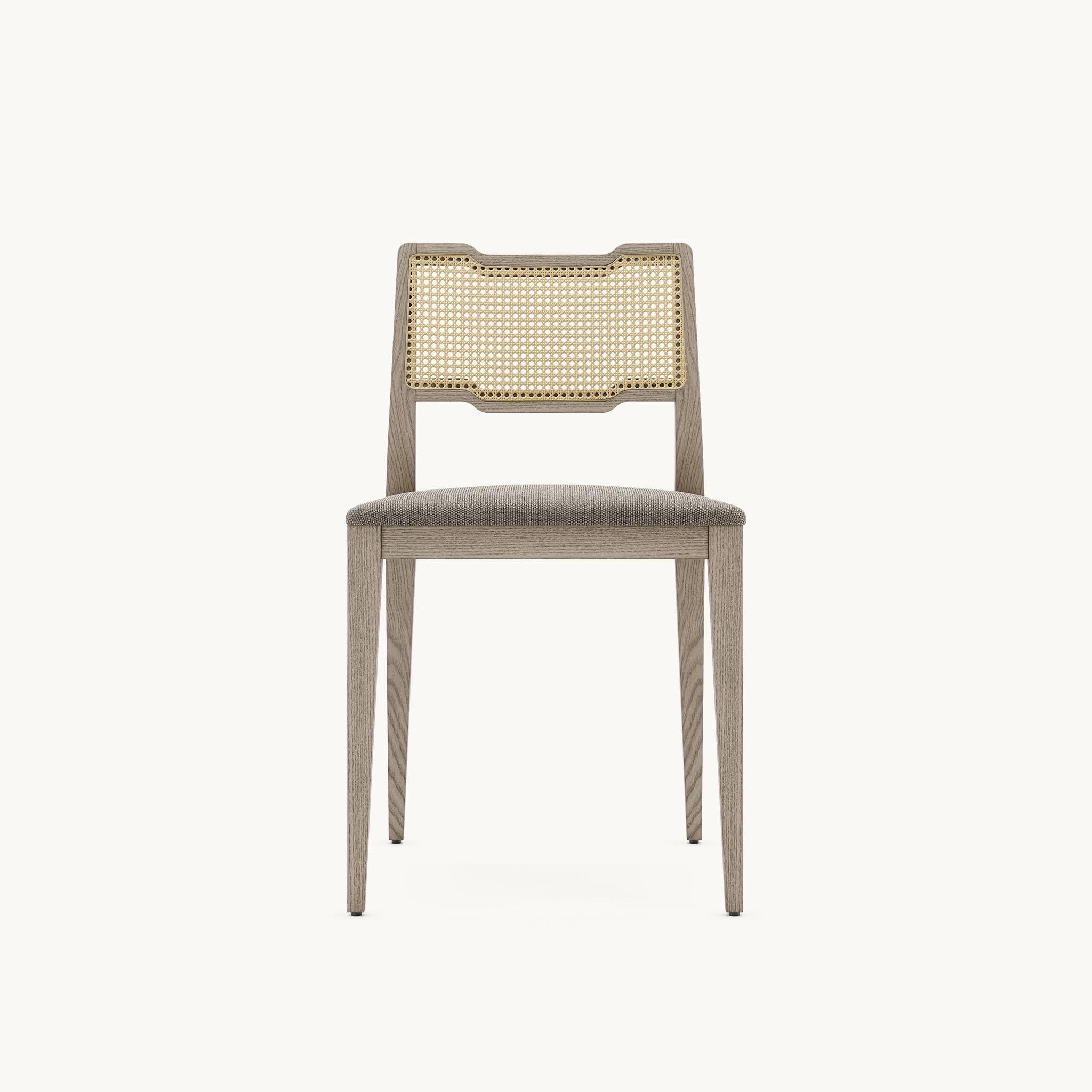 Poltrona da pranzo personalizzabile con schienale in rattan in finitura noce in vendita 2