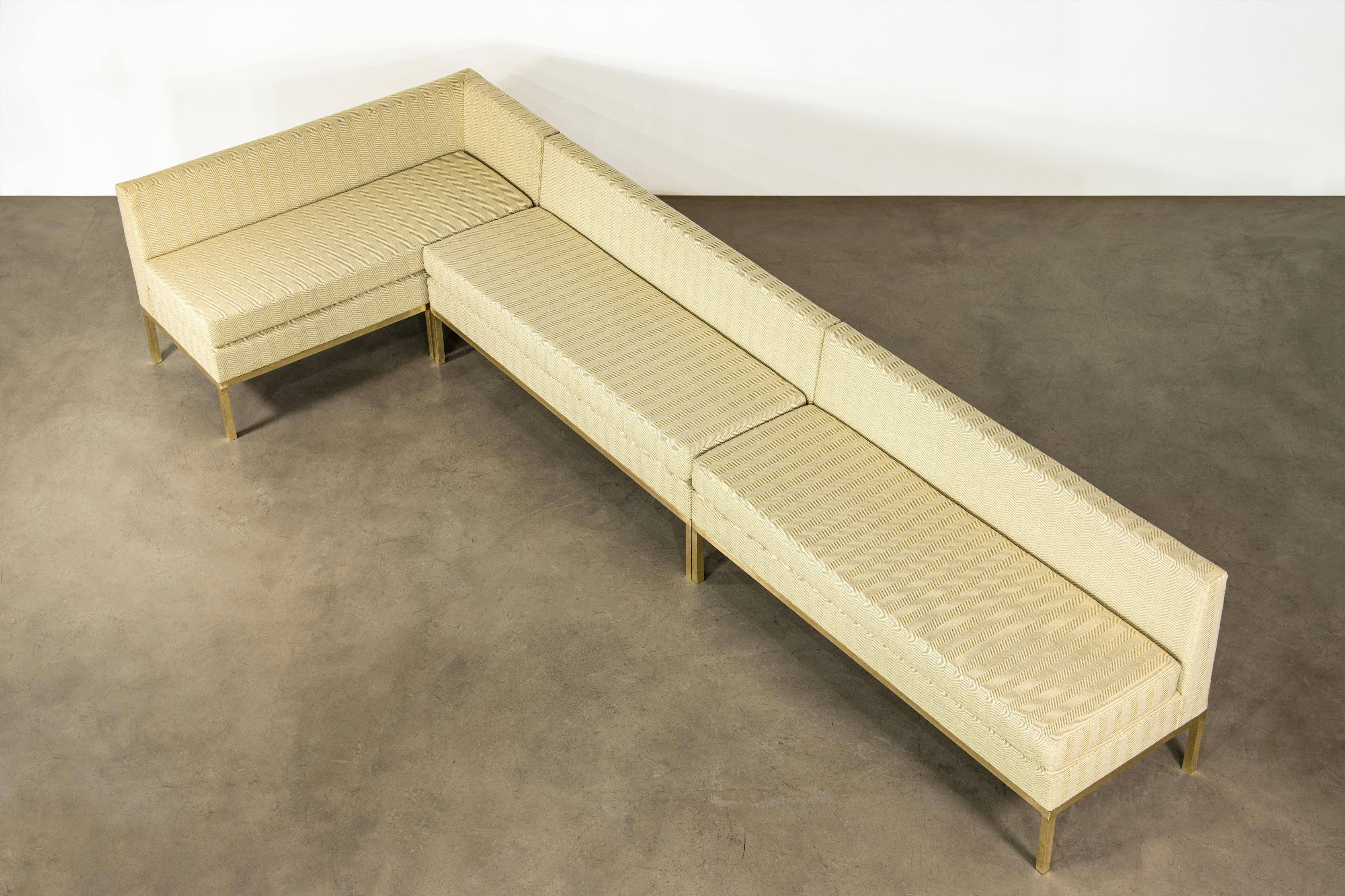Customizable Dining Banquette or Settee in Bronze and COM from Costantini, Ciro In New Condition For Sale In New York, NY