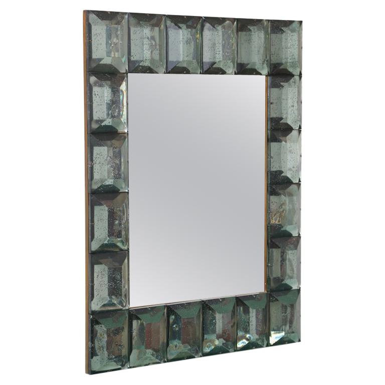 Miroir en verre Murano à facettes en Greene
Greene, en stock.