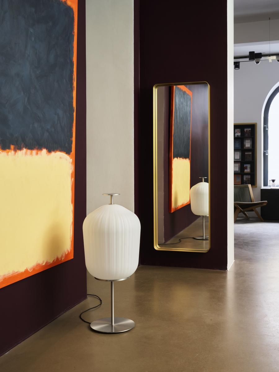 Lampada da terra ClassiCon Plissée con finitura personalizzabile di Sebastian Herkner in vendita 5