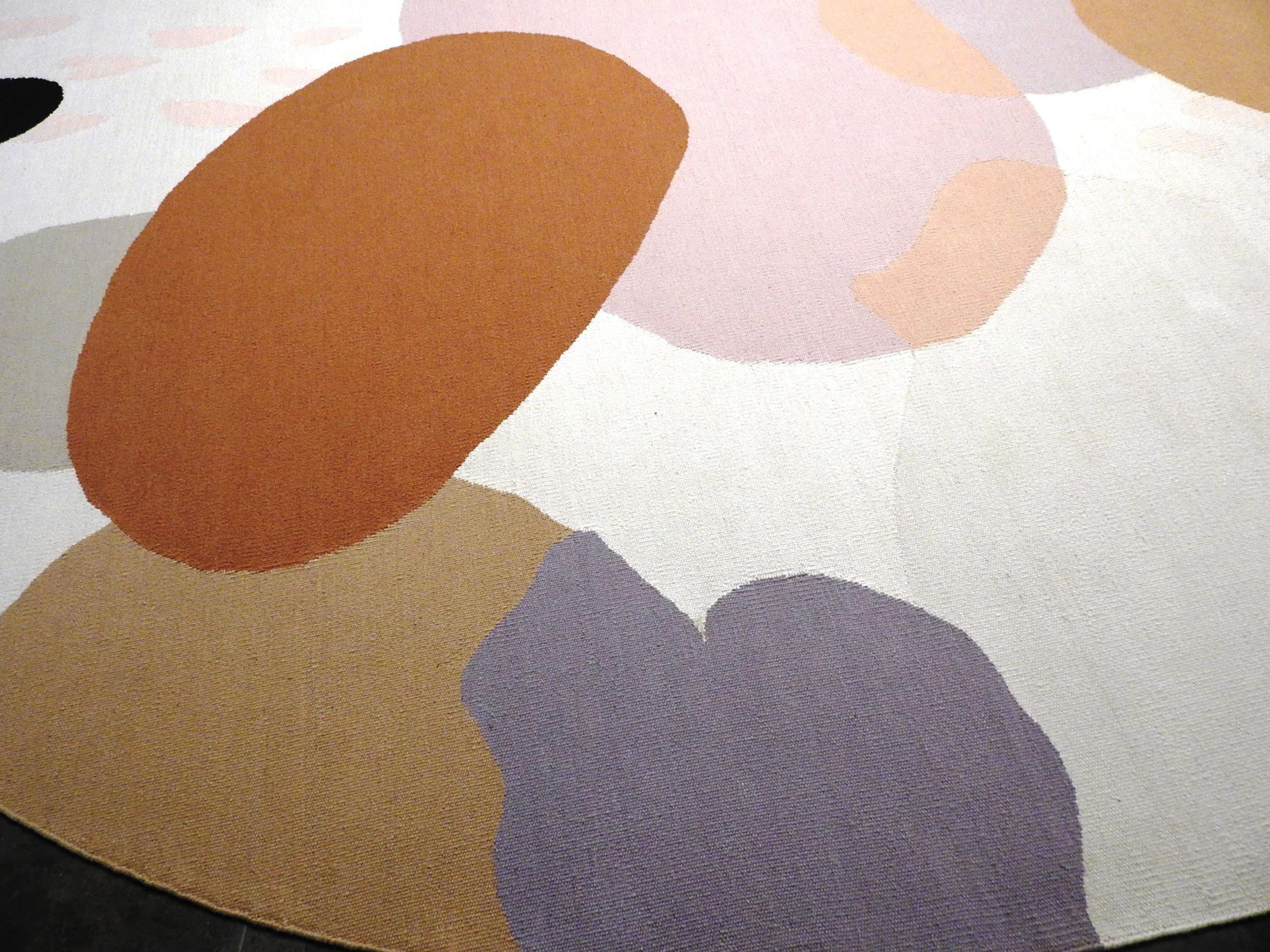 Laine Kilim tissé à plat personnalisable à partir d'aquarelle en pure laine, crème, corail, vert en vente