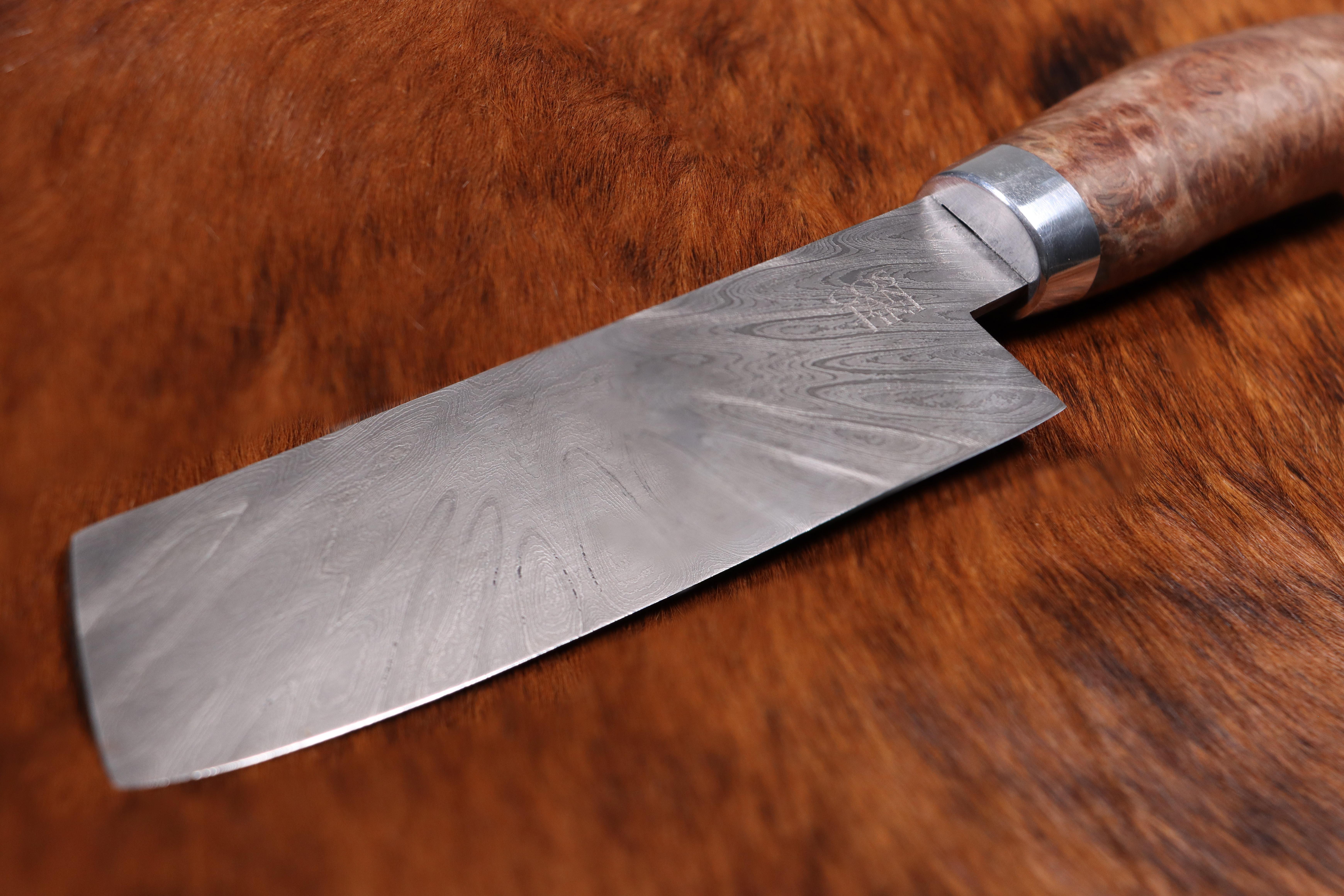 Moderne Couteau culinaire forgé en acier damassé personnalisable par Costantini Design/One, Damas en vente