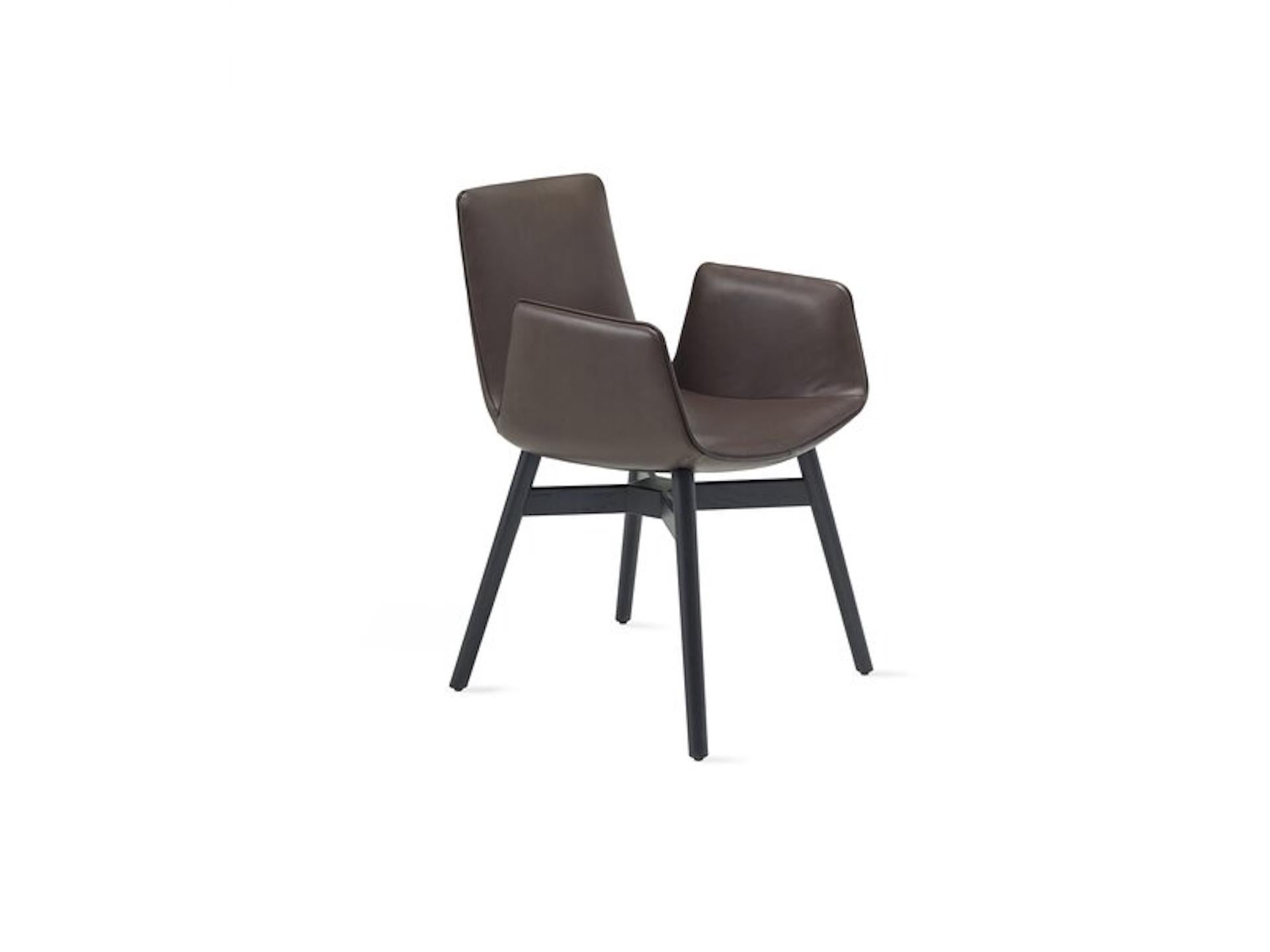 Anpassbarer Freifrau Amelie Sessel von Hoffmann Kahleyss im Angebot 3