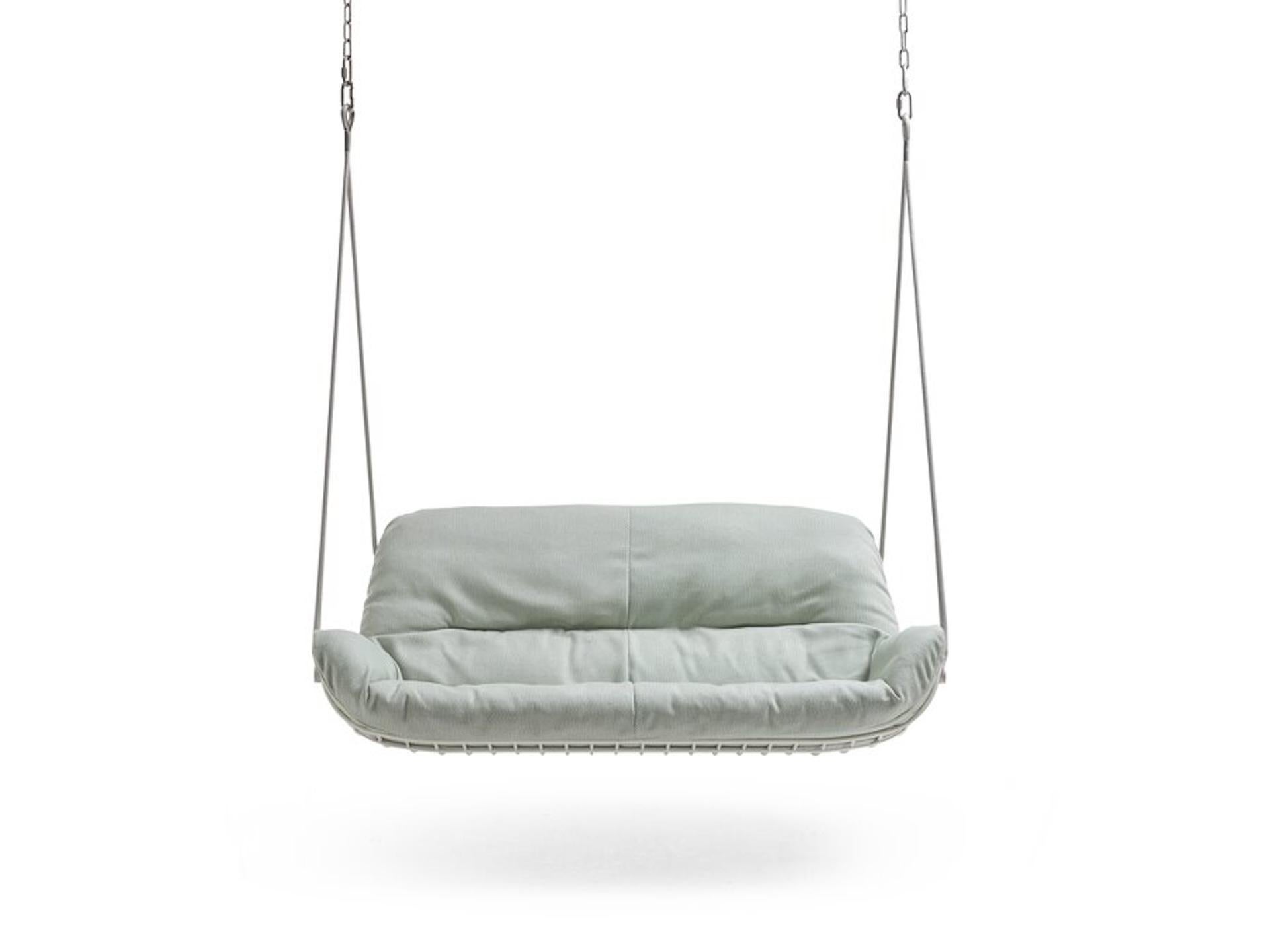 Anpassbare Freifrau Leyasol Lounge Couch-Schaukelsitz von Hoffmann Kahleyss im Zustand „Neu“ im Angebot in New York, NY