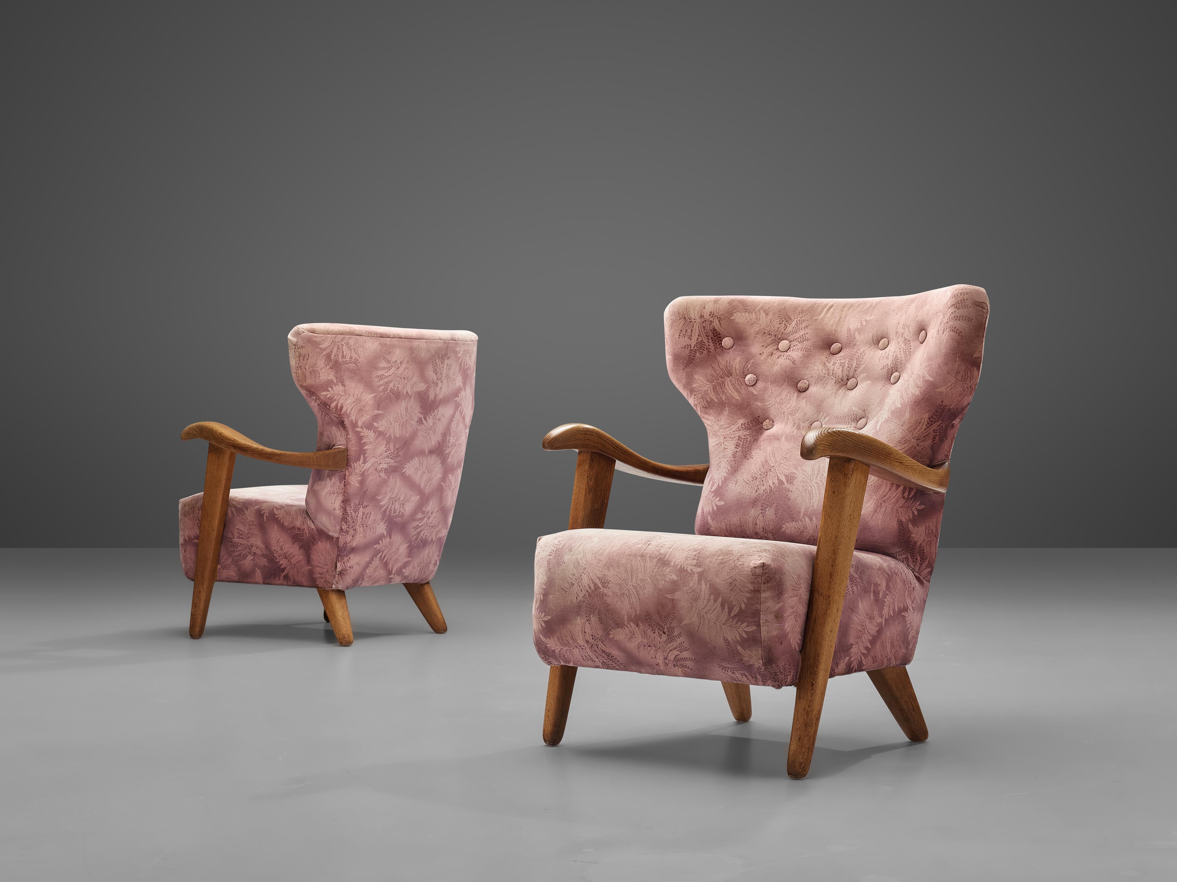 Customizable French Lounge Chairs in Oak and Fabric Upholstery In Good Condition In Waalwijk, NL