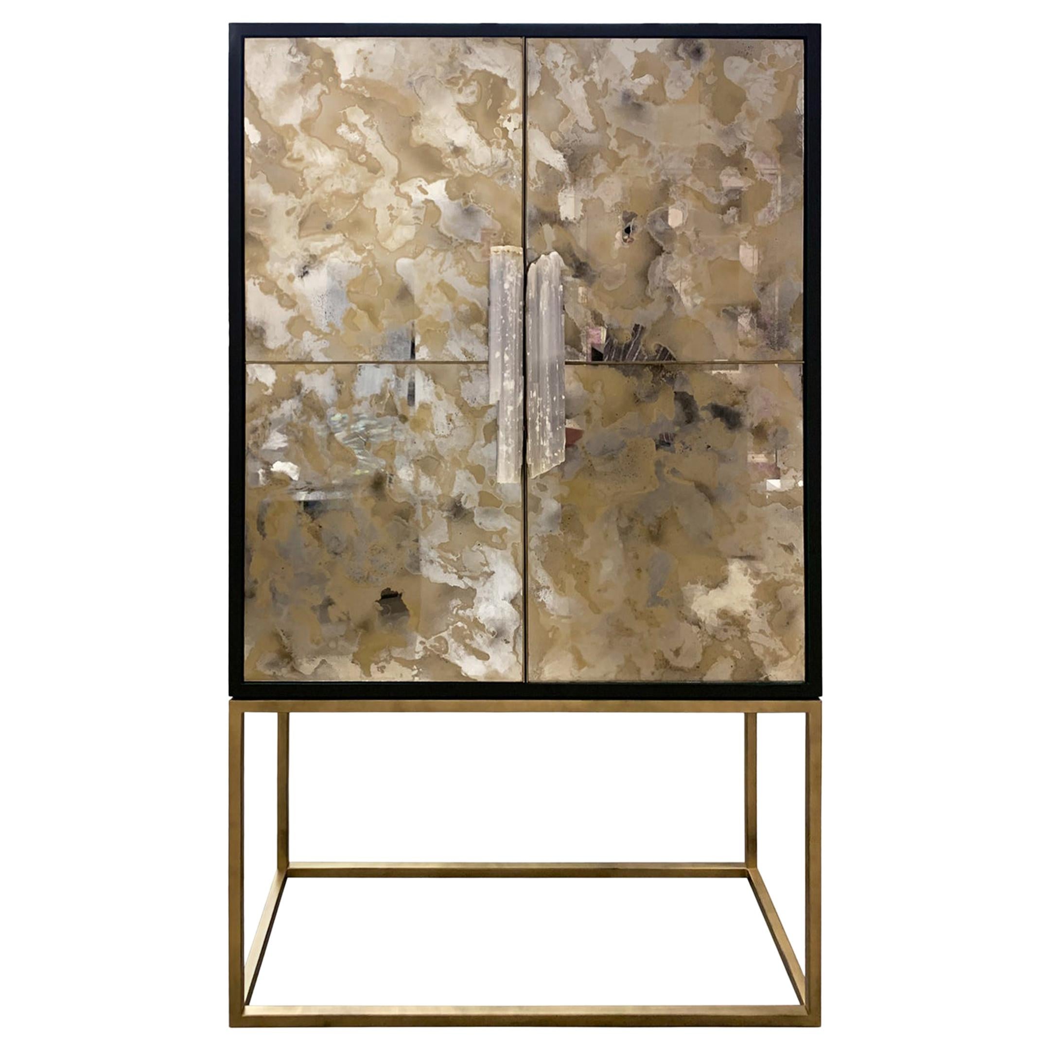 Modern Gold Dust Églomisé Bar Cabinet with Selenite Handles by Ercole Home For Sale