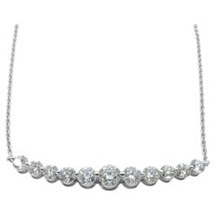 Collier personnalisable en or 14K/18K avec barre de diamants ronds et brillants gradués
