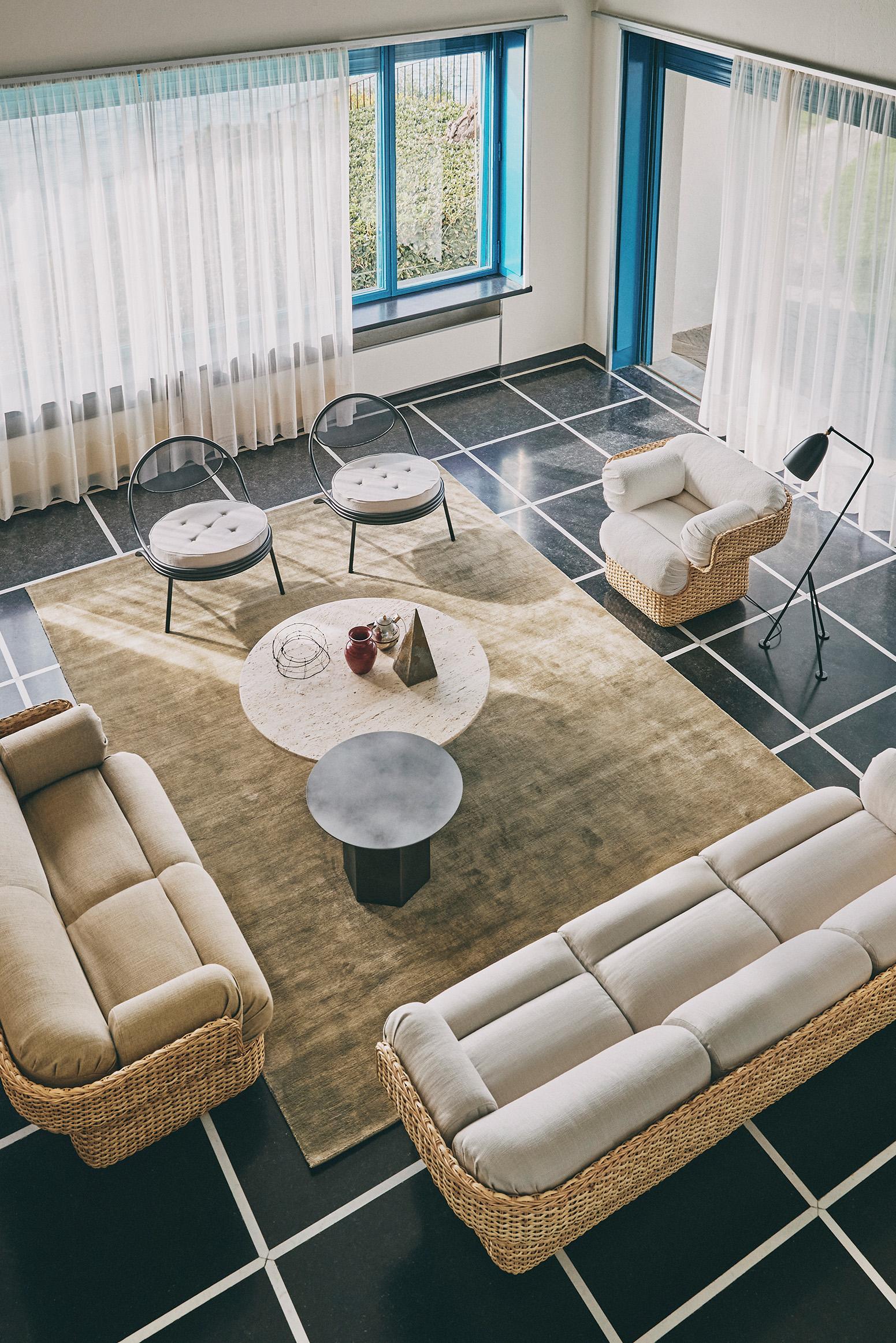 Sillón personalizable Gubi Copacabana de Mathieu Matégot Siglo XXI y contemporáneo en venta