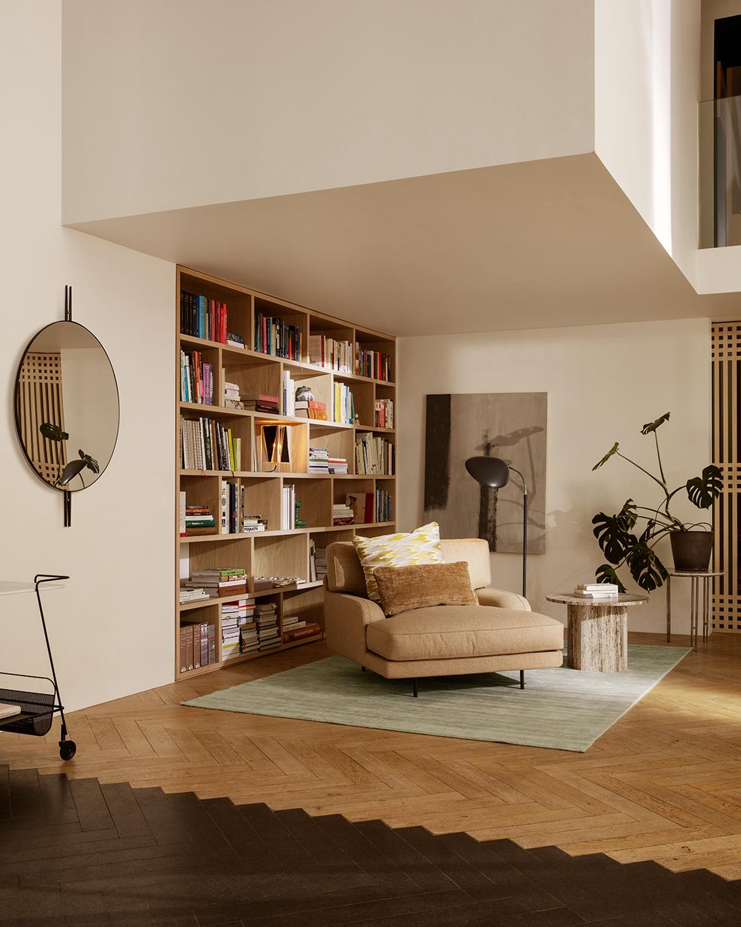 Individuell anpassbares Gubi Flaneur Sofa entworfen von Gamfratesi im Zustand „Neu“ im Angebot in New York, NY