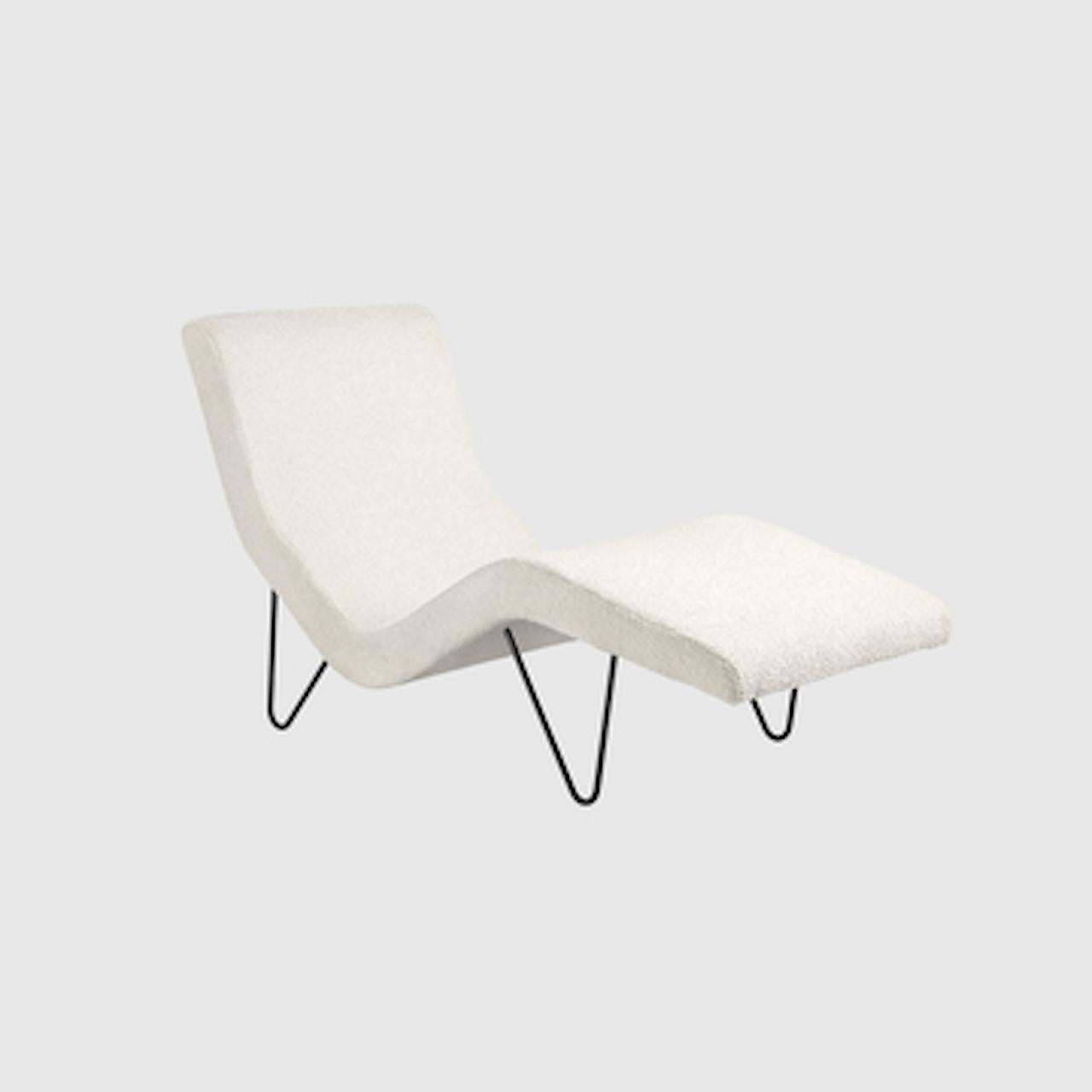 Contemporary Customizable Gubi GMG Chaise Longue Designed by Greta M. Grossman For Sale