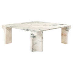 Table basse Gubi Travertine Doric personnalisable par GamFratesi