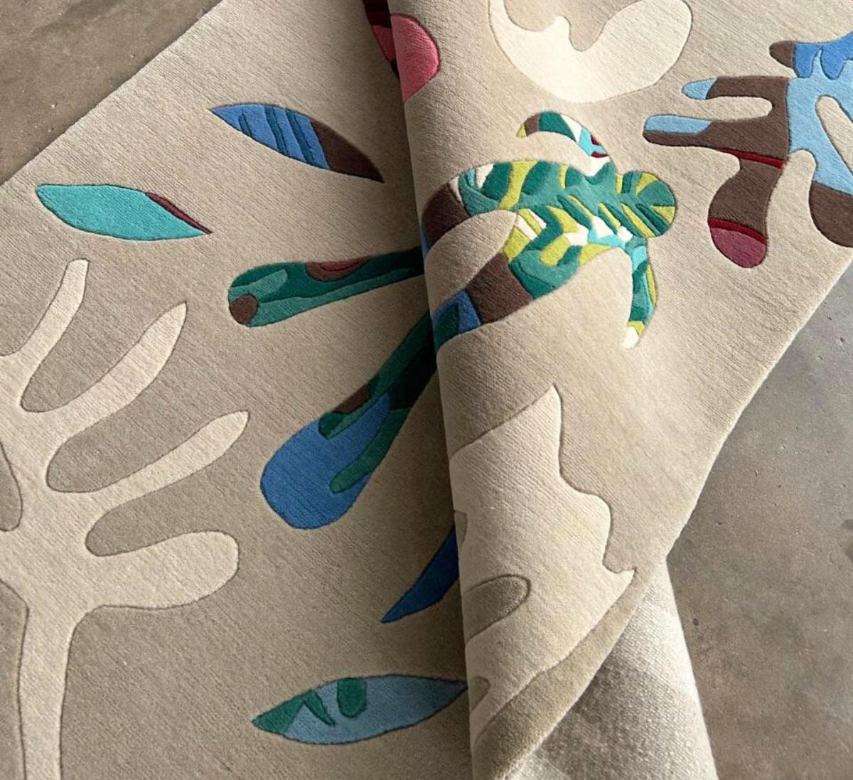 Customizable Handknotted Rug inspired by Matisse, pure wool, Cream, coral, green For Sale 5