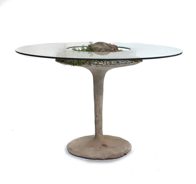 Contemporary Concrete Eero Table by OPIARY (D54