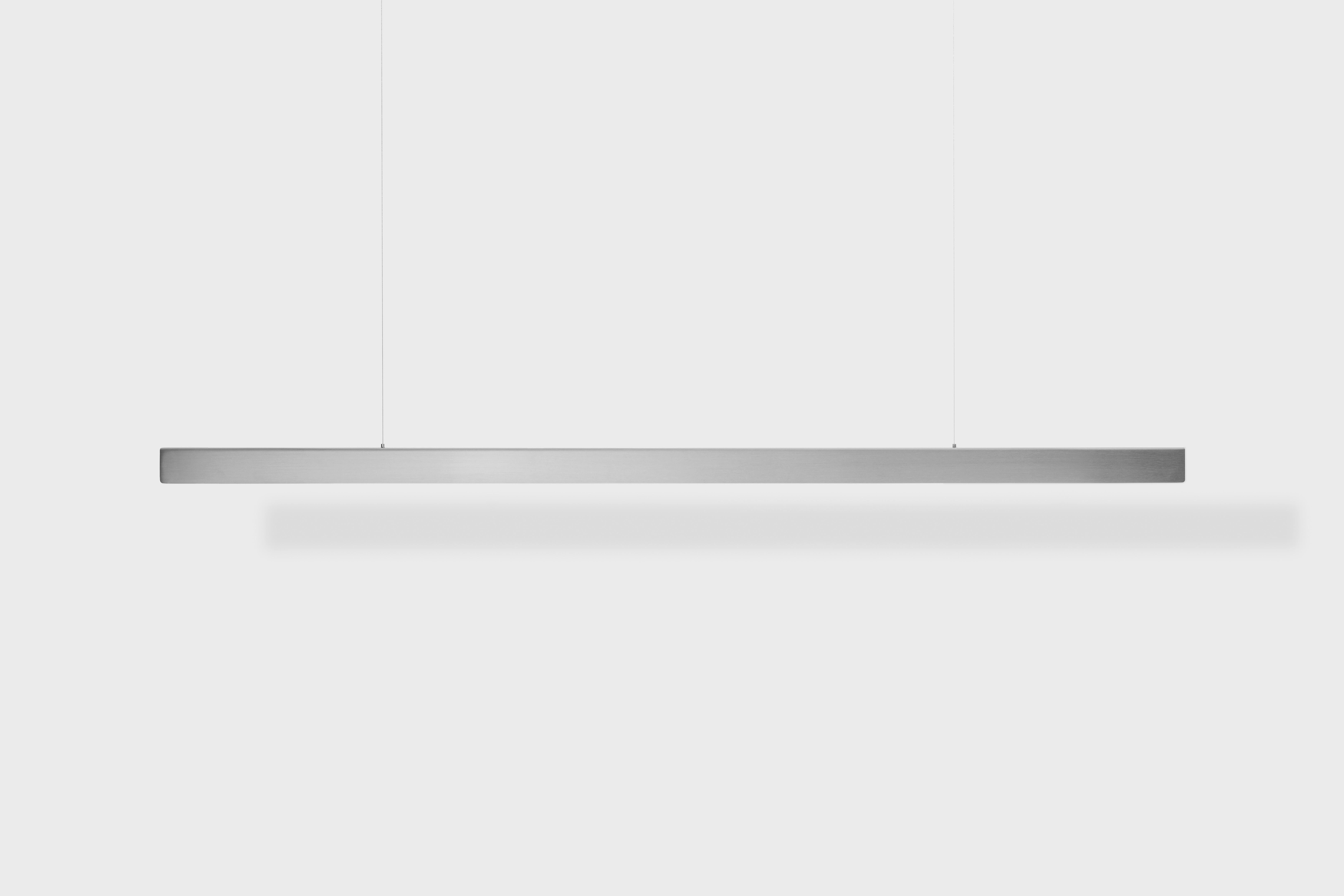 Lámpara Colgante Horizontal Personalizable 'I-Model Cordless' Acero Inoxidable Cepillado, 200 by Anour

Dimensiones:
- L. 200 x A. 5,3 x A. 3,5 cm

Detalles técnicos:
- 240V / 120V (disponible con Switchex) 
- LED de iluminación
- Potencia: 30 W
-