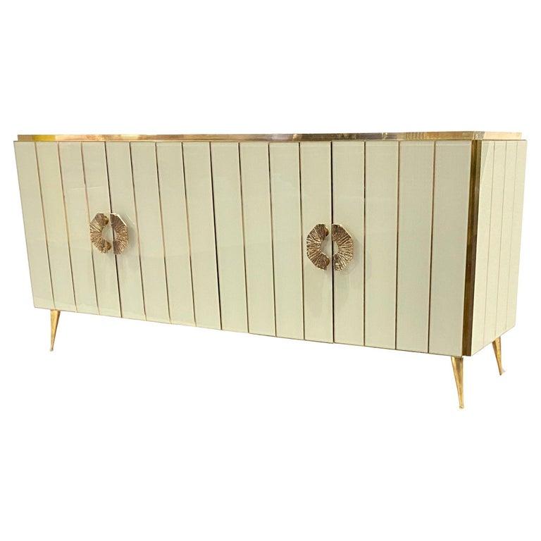 Armario Moderno Personalizable Estilo Art Decó Italiano Marfil Blanco Cristal Latón en venta 12