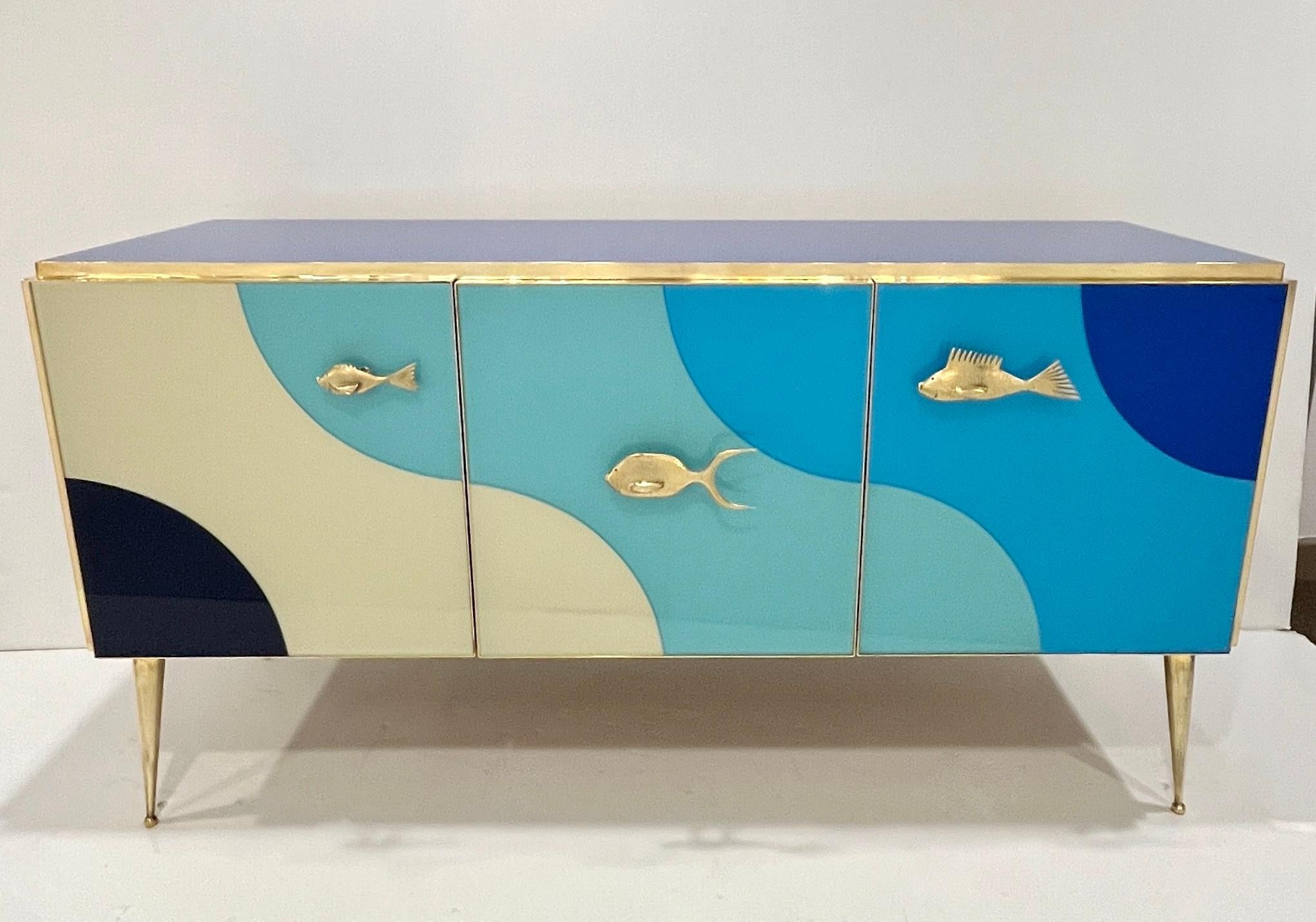 Decoración de playa en cristal marfil azul italiano personalizable Armario/tablero moderno en venta 6