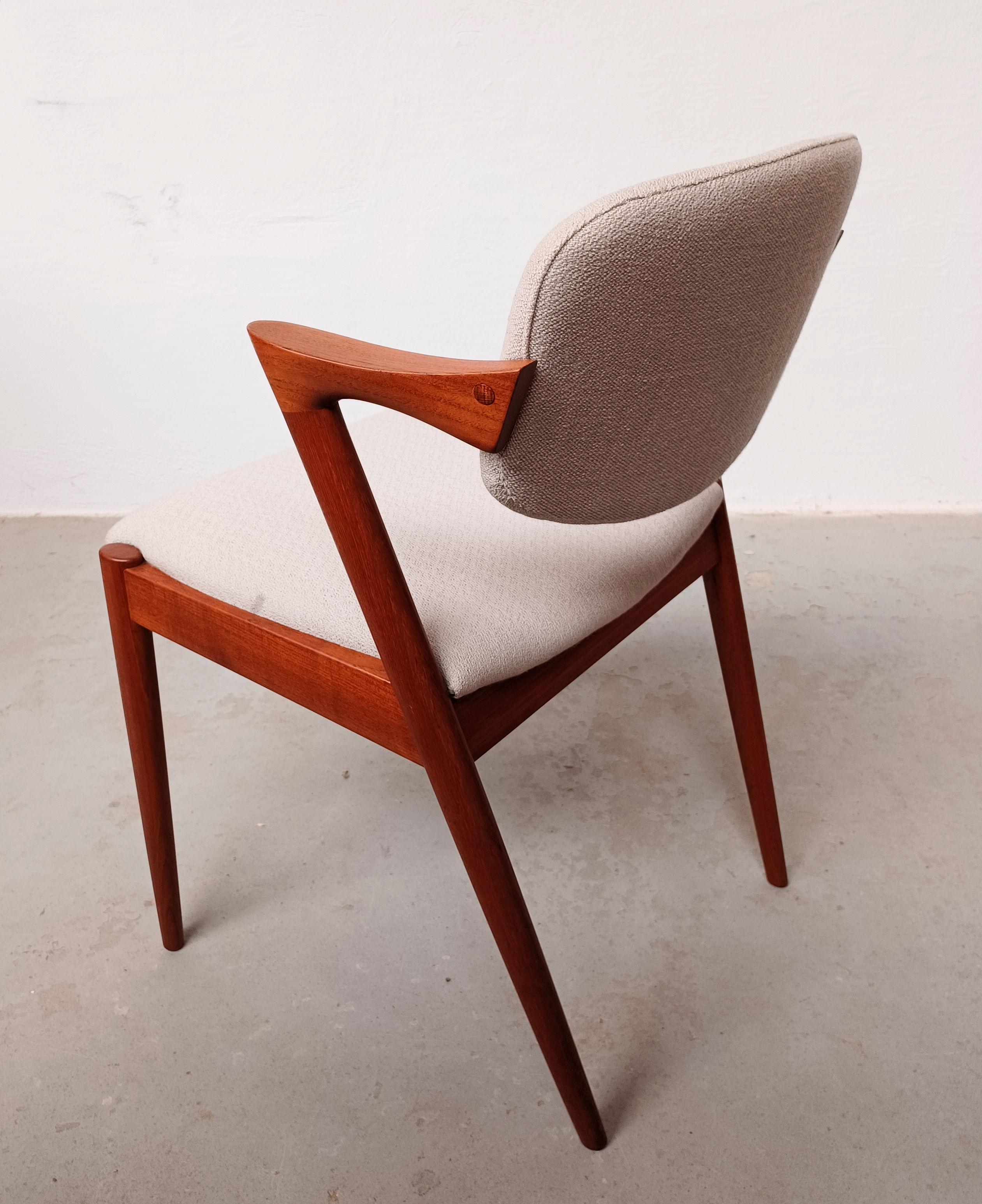 Danois Chaises de salle à manger en teck Kai Kristiansen personnalisables en excellent état en vente