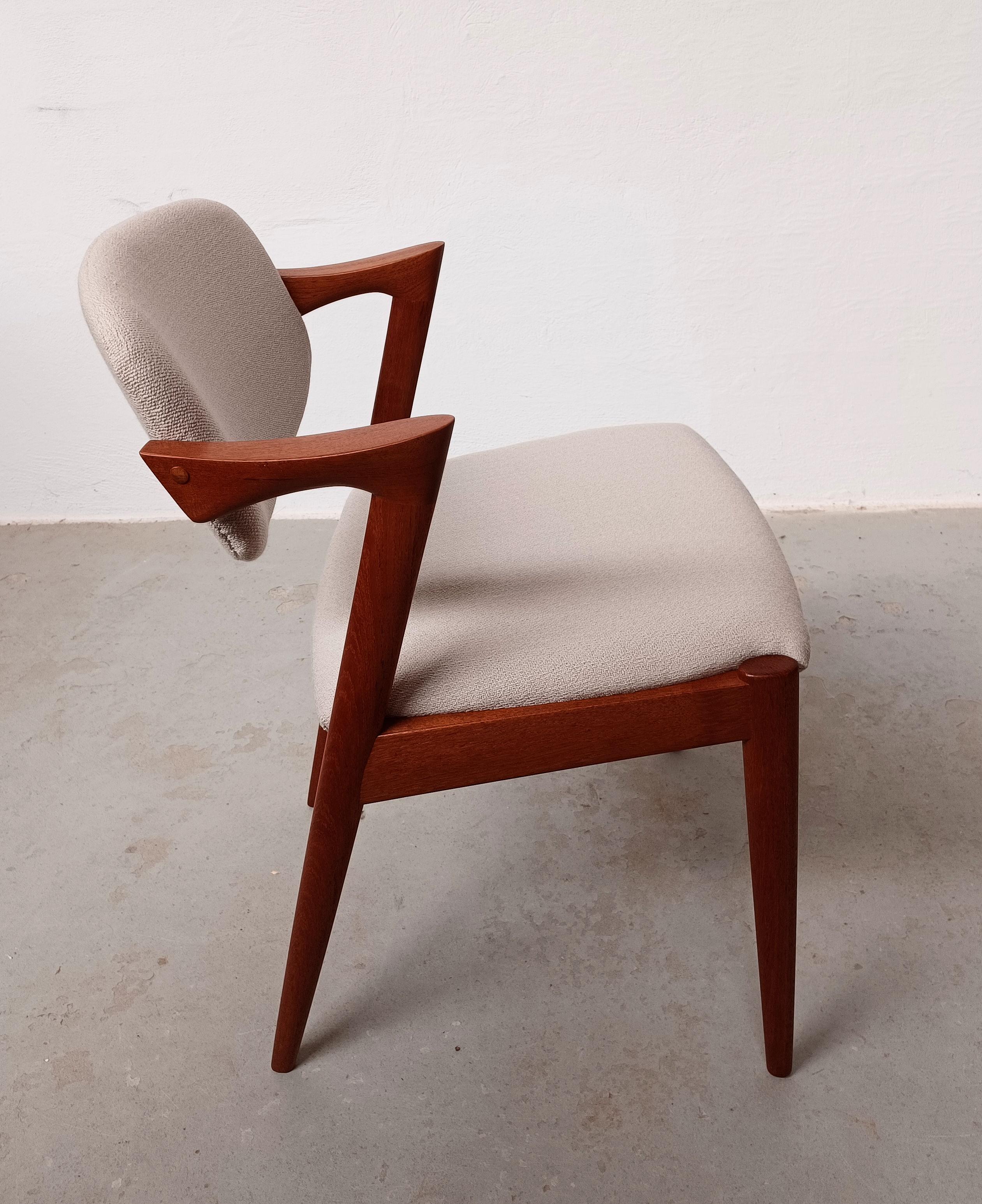 Milieu du XXe siècle Chaises de salle à manger en teck Kai Kristiansen personnalisables en excellent état en vente