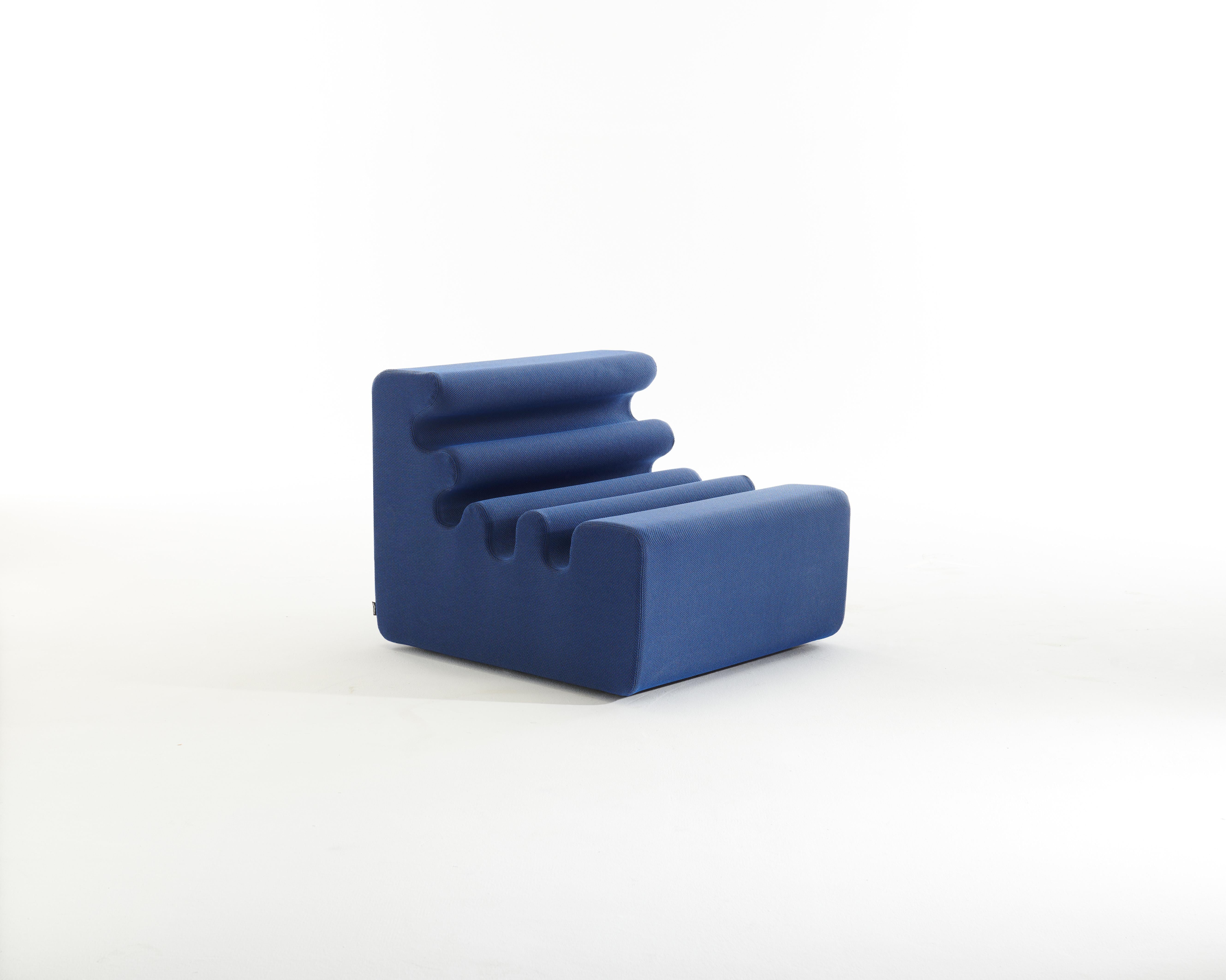 Customizable Karelia Lounge Chair by Liisi Beckmann For Sale 3