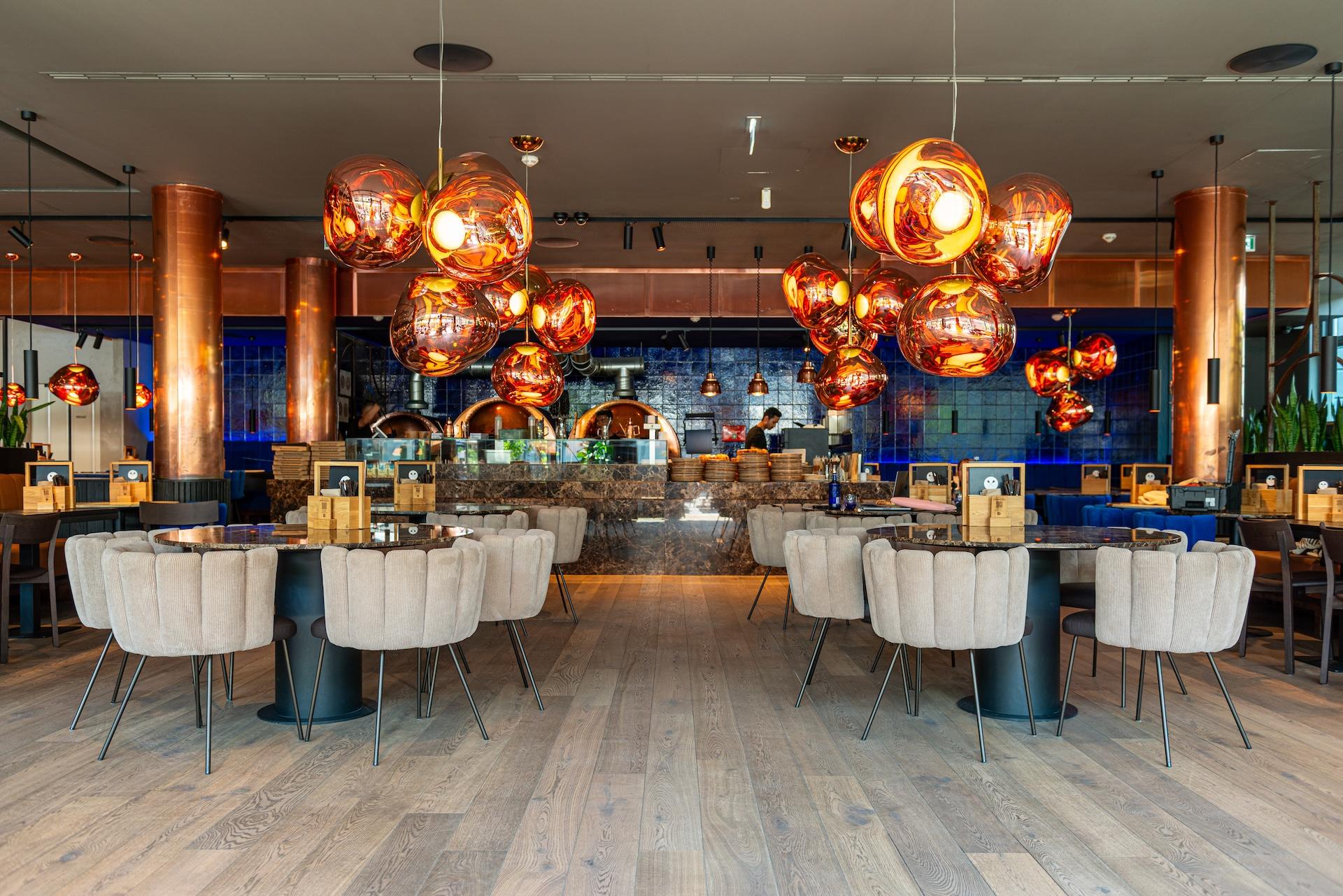 Anpassbarer KFF Gaia Stuhl von Monica Armani im Angebot 5