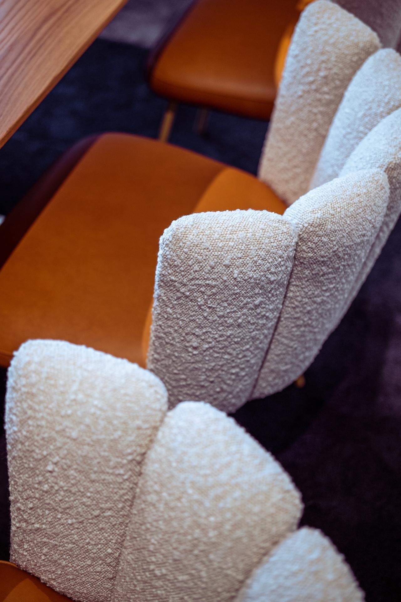 Anpassbarer KFF Gaia Stuhl von Monica Armani (Polster) im Angebot