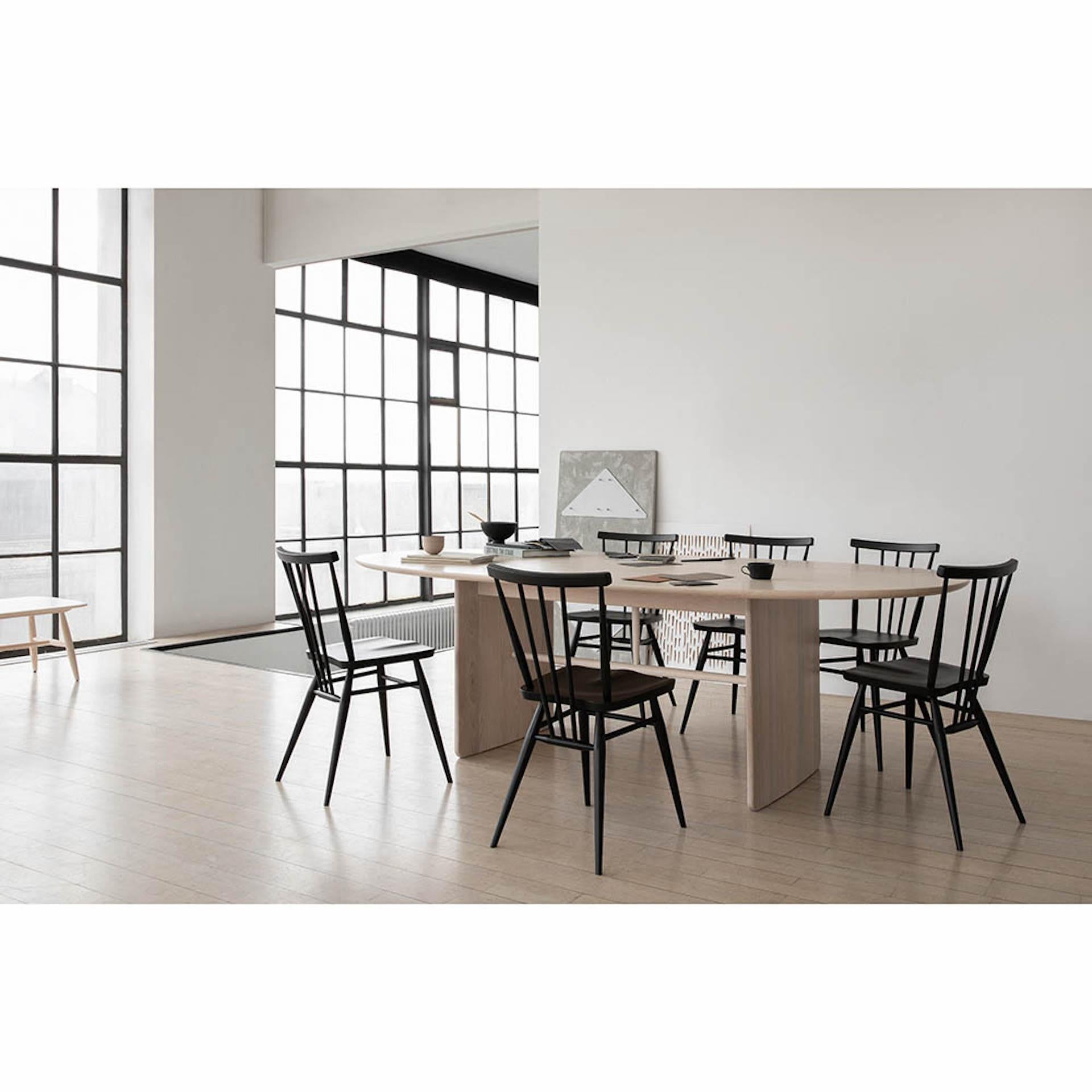 Britannique Grande table personnalisable L.Ercolani Pennon par Norm Architects en vente